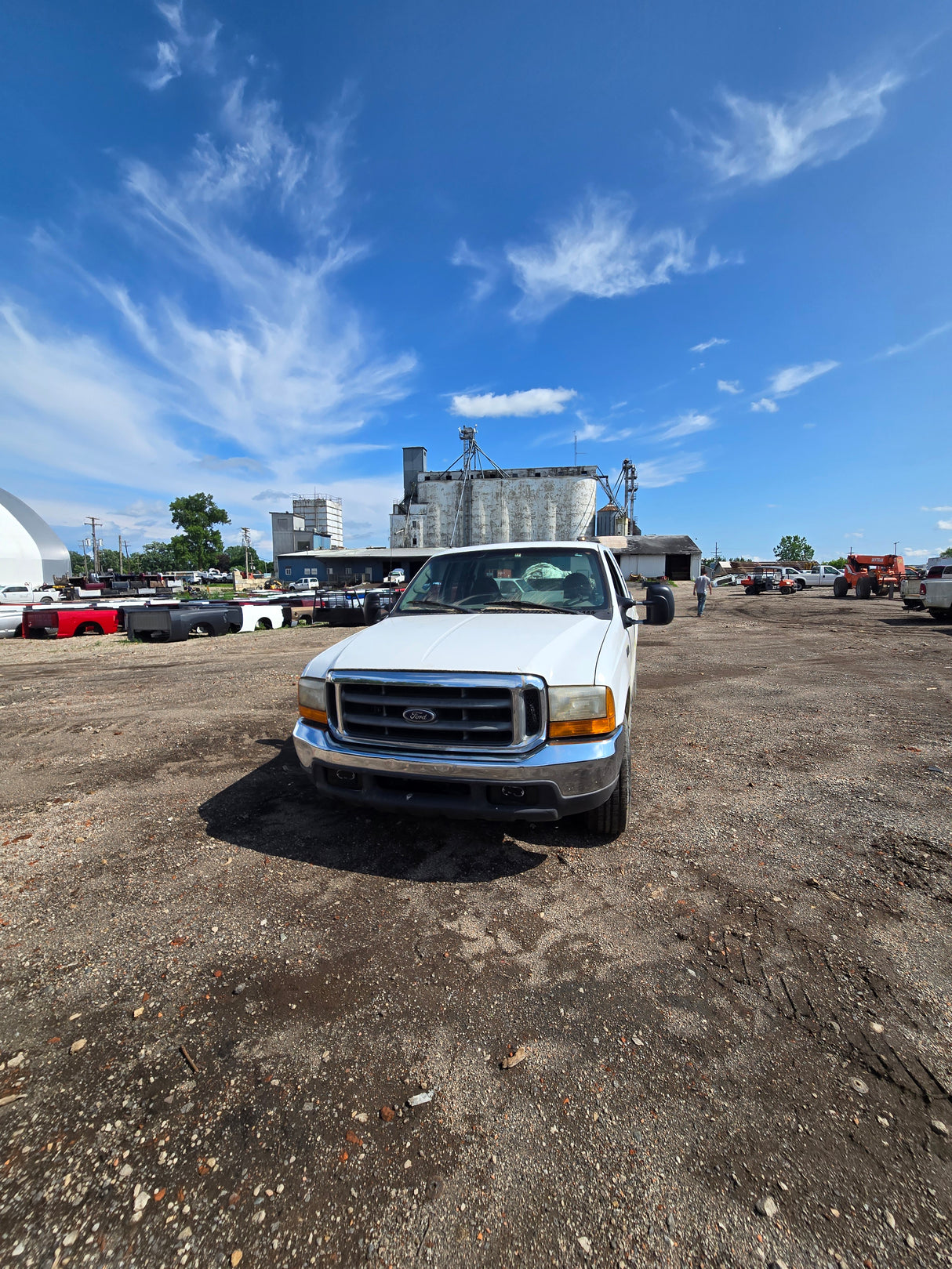 1999 Ford F-350 Super Duty 7.3L Power Stroke ZF6 Manual Transmission Extended Cab Short Bed 2wd - FULL PART OUT