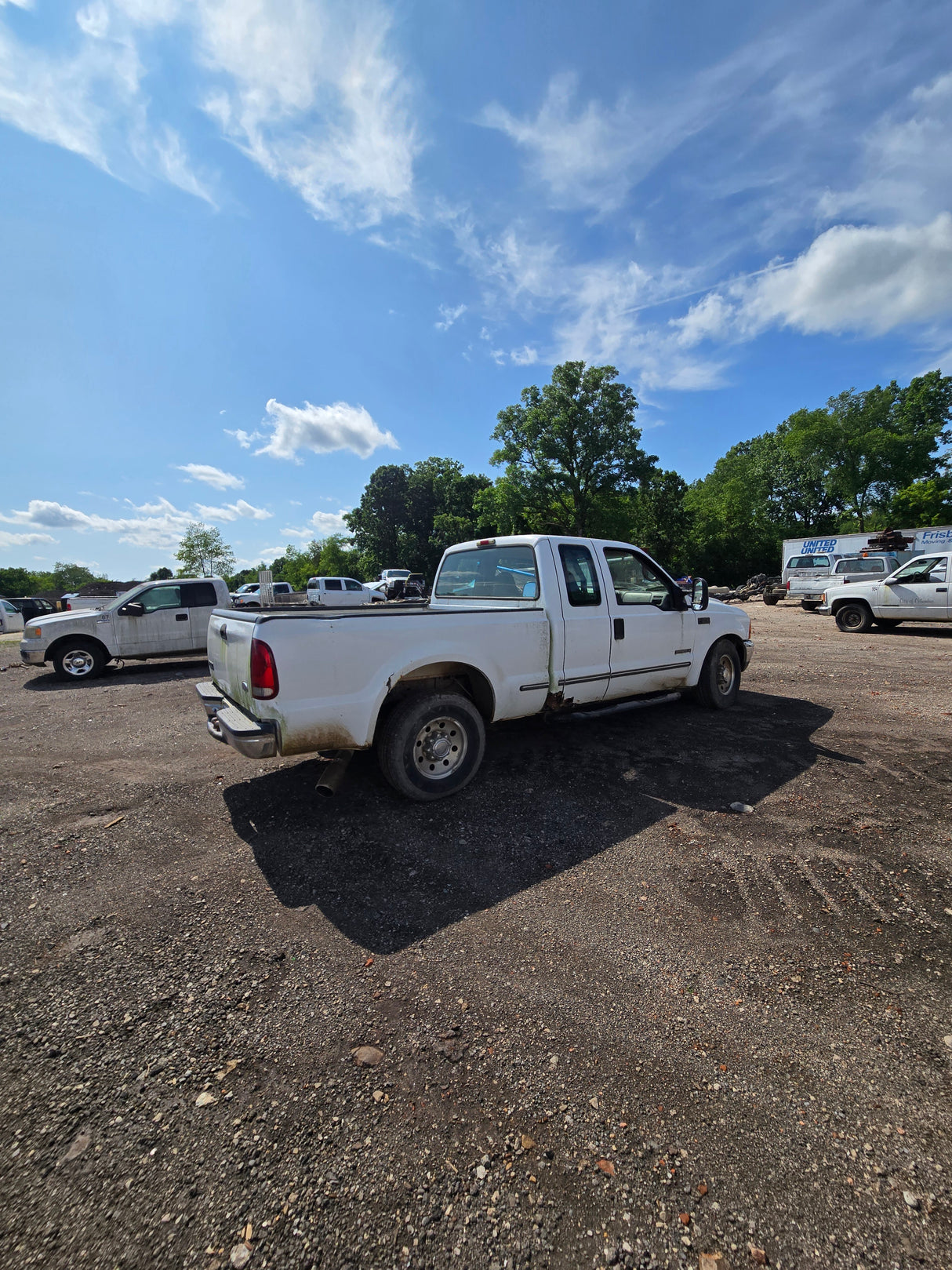 1999 Ford F-350 Super Duty 7.3L Power Stroke ZF6 Manual Transmission Extended Cab Short Bed 2wd - FULL PART OUT
