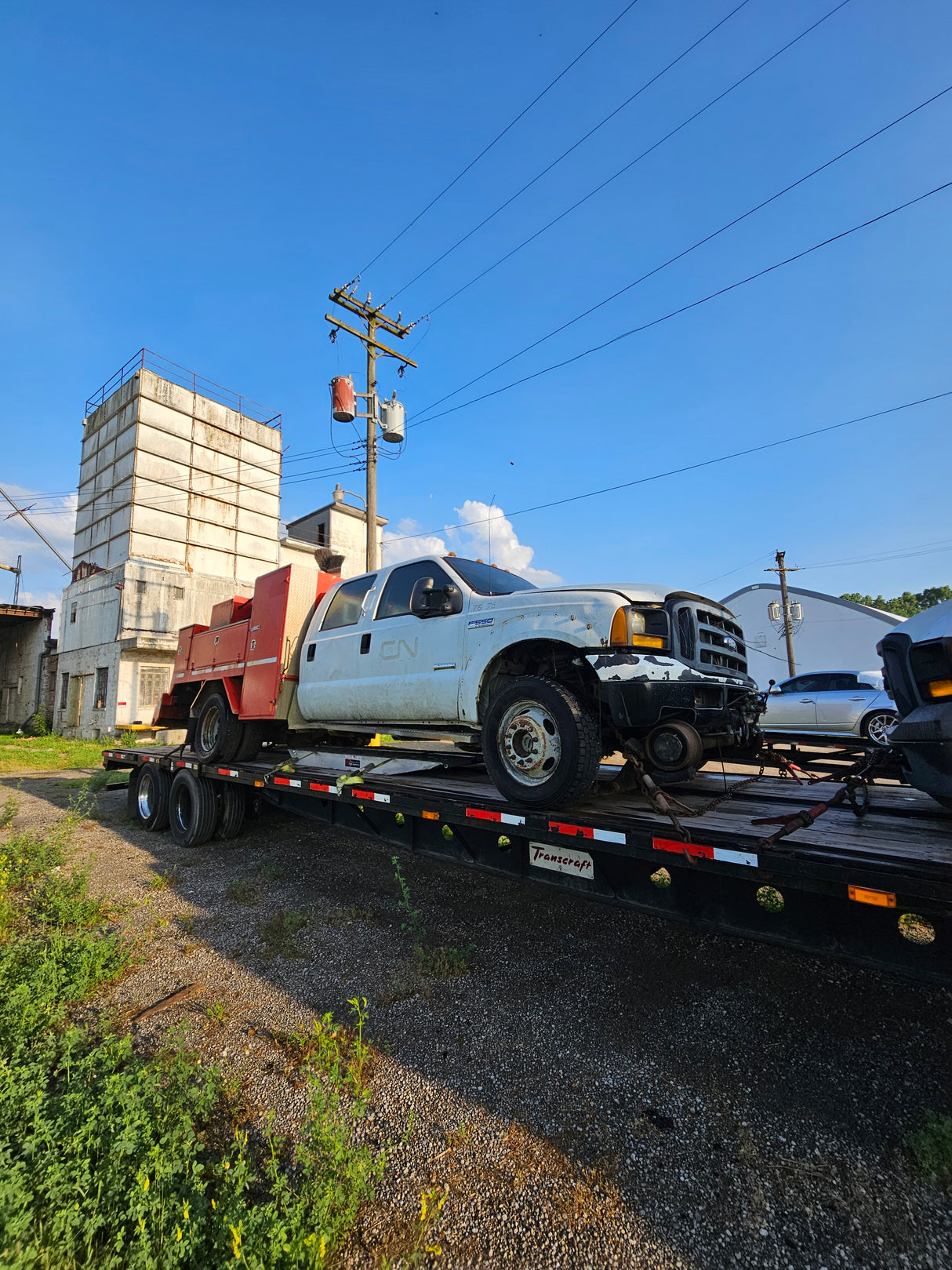 2006 Ford F-550 4wd Crew Cab, Cab & Chassis Dual Rear Wheel Rail Road Truck, Hydraulic Service Body - FULL PART OUT