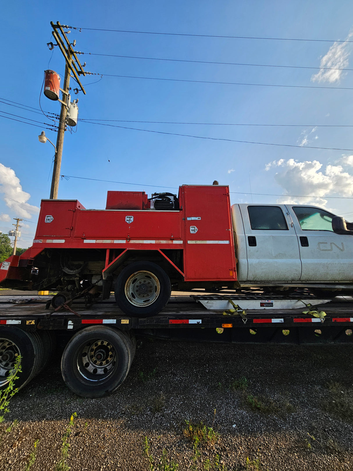 2006 Ford F-550 4wd Crew Cab, Cab & Chassis Dual Rear Wheel Rail Road Truck, Hydraulic Service Body - FULL PART OUT