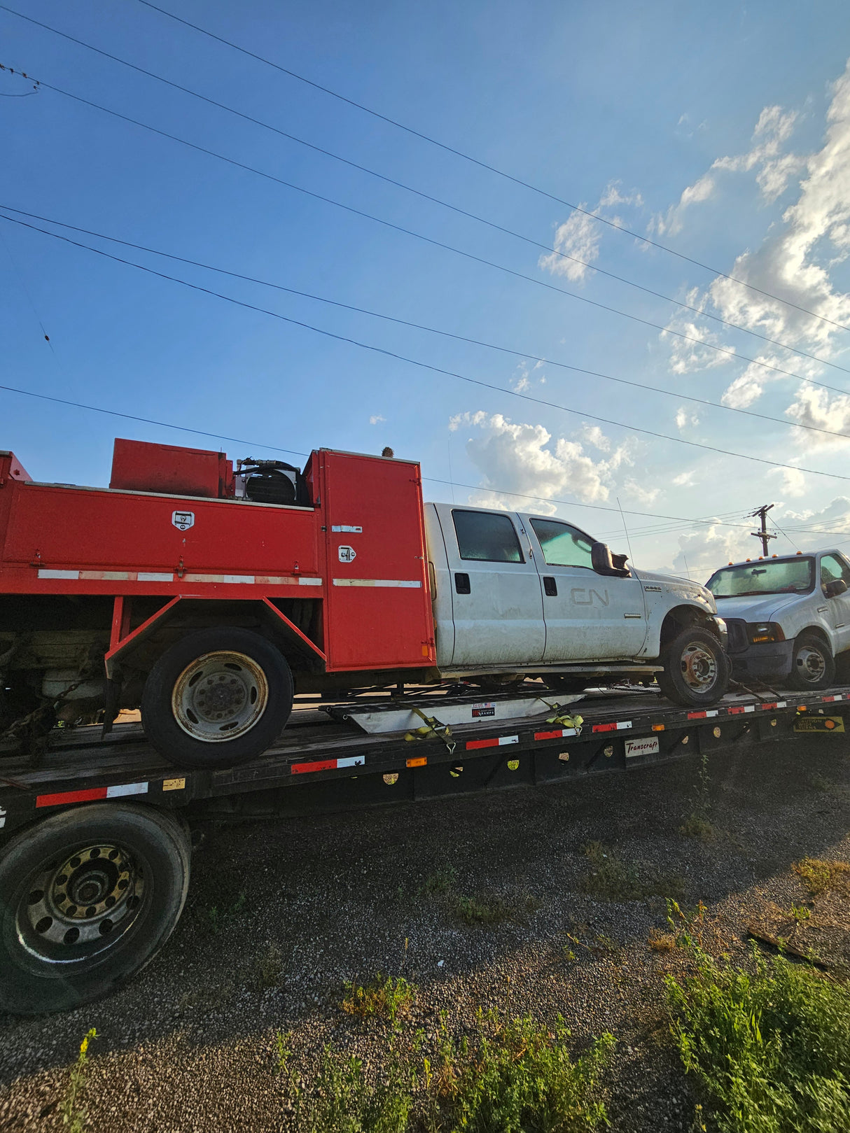 2006 Ford F-550 4wd Crew Cab, Cab & Chassis Dual Rear Wheel Rail Road Truck, Hydraulic Service Body - FULL PART OUT