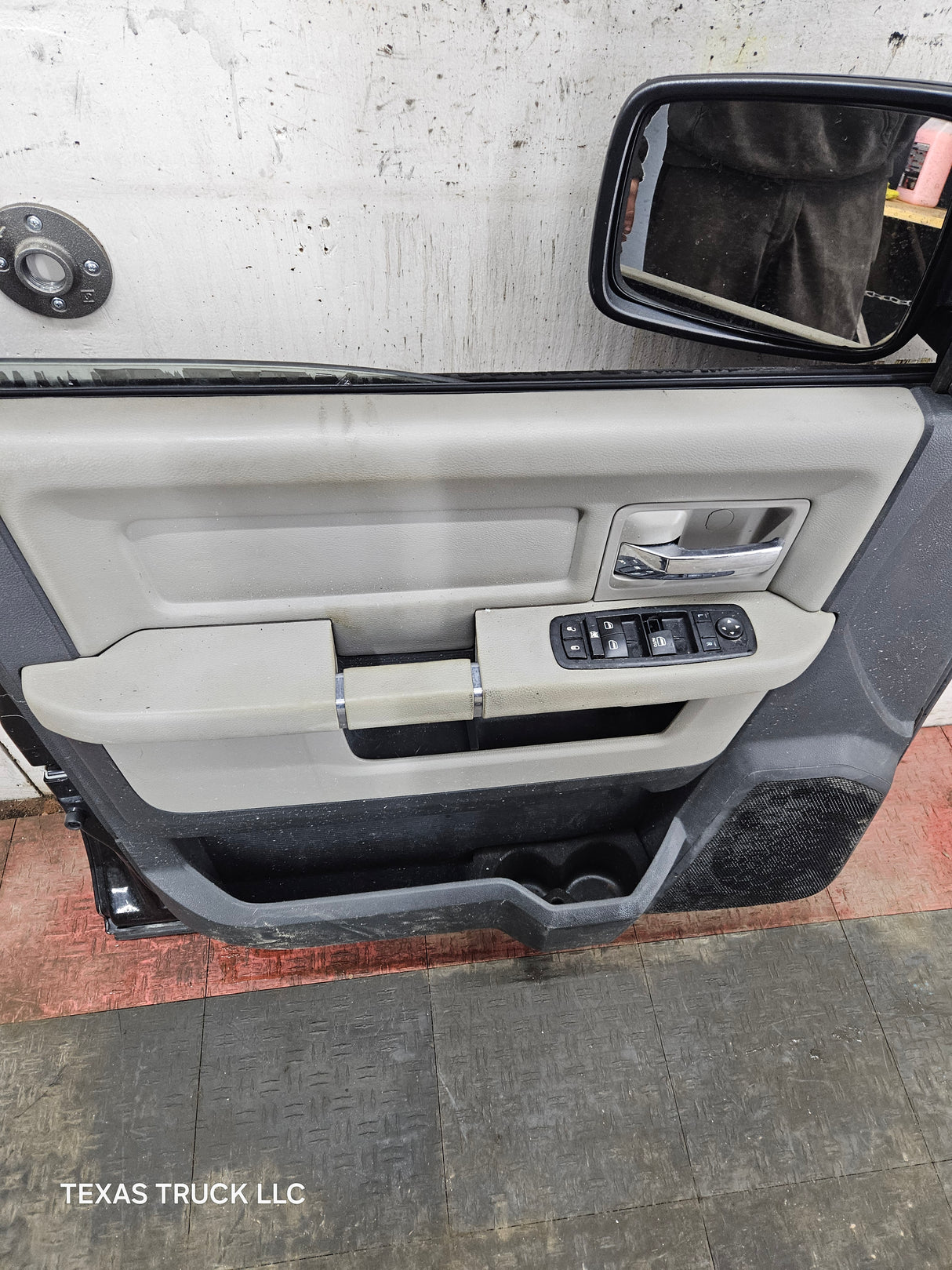 2009-2018 Dodge Ram 4th Gen Driver Side LH Front Quad Cab Door 1500 2500 3500 4500 5500