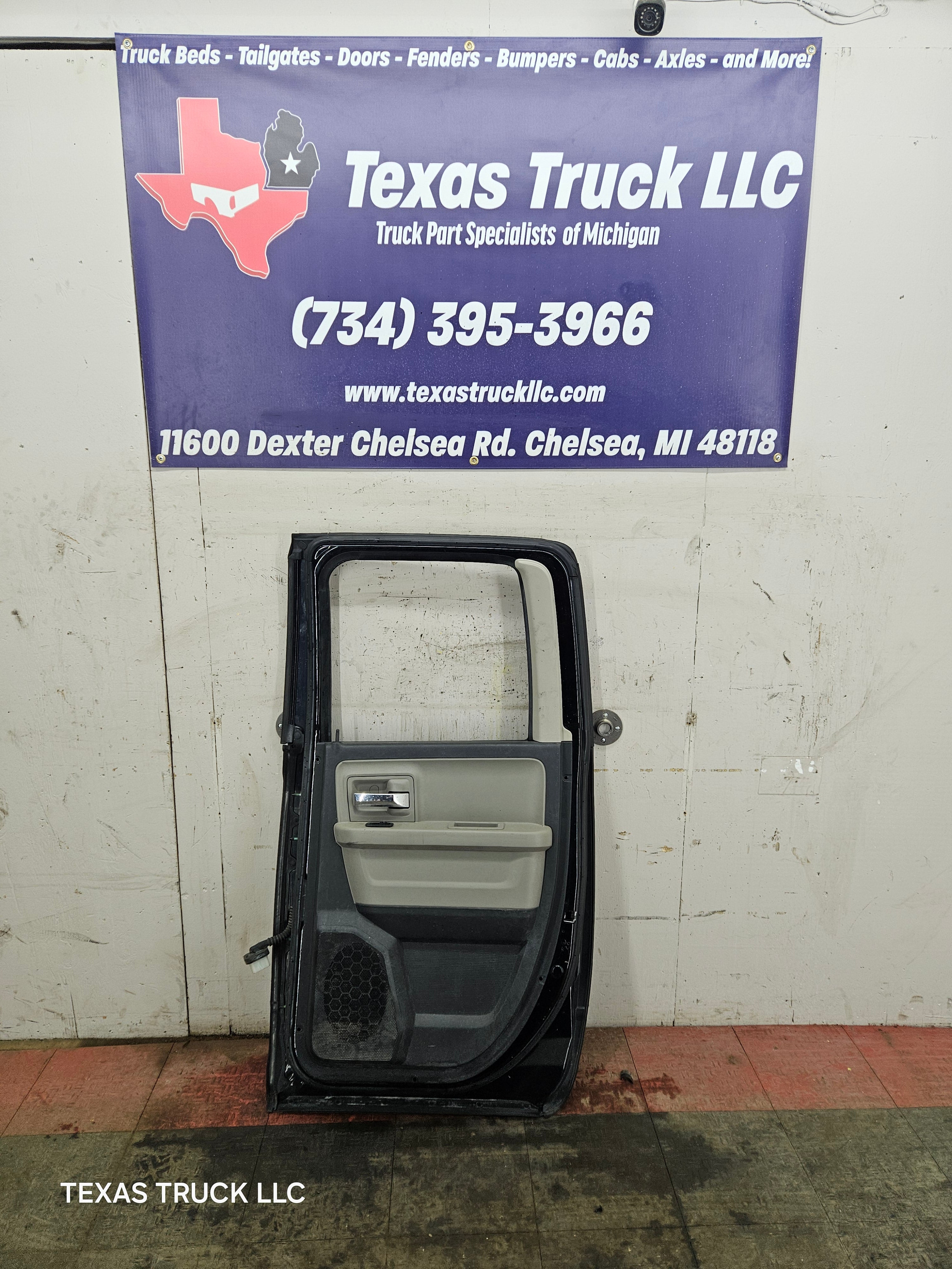 2010 Dodge Ram 4th Gen Passenger Side Rear Quad Cab Door 1500 2500