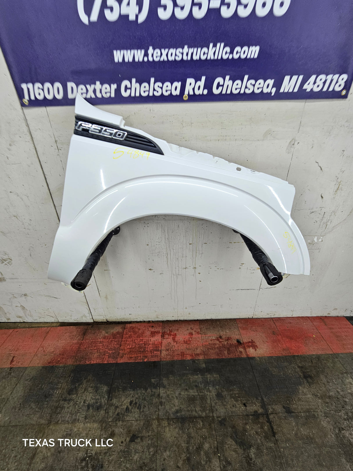2011-2016 Ford Super Duty F250 F350 RH Passenger Side Front Fender Quarter Panel