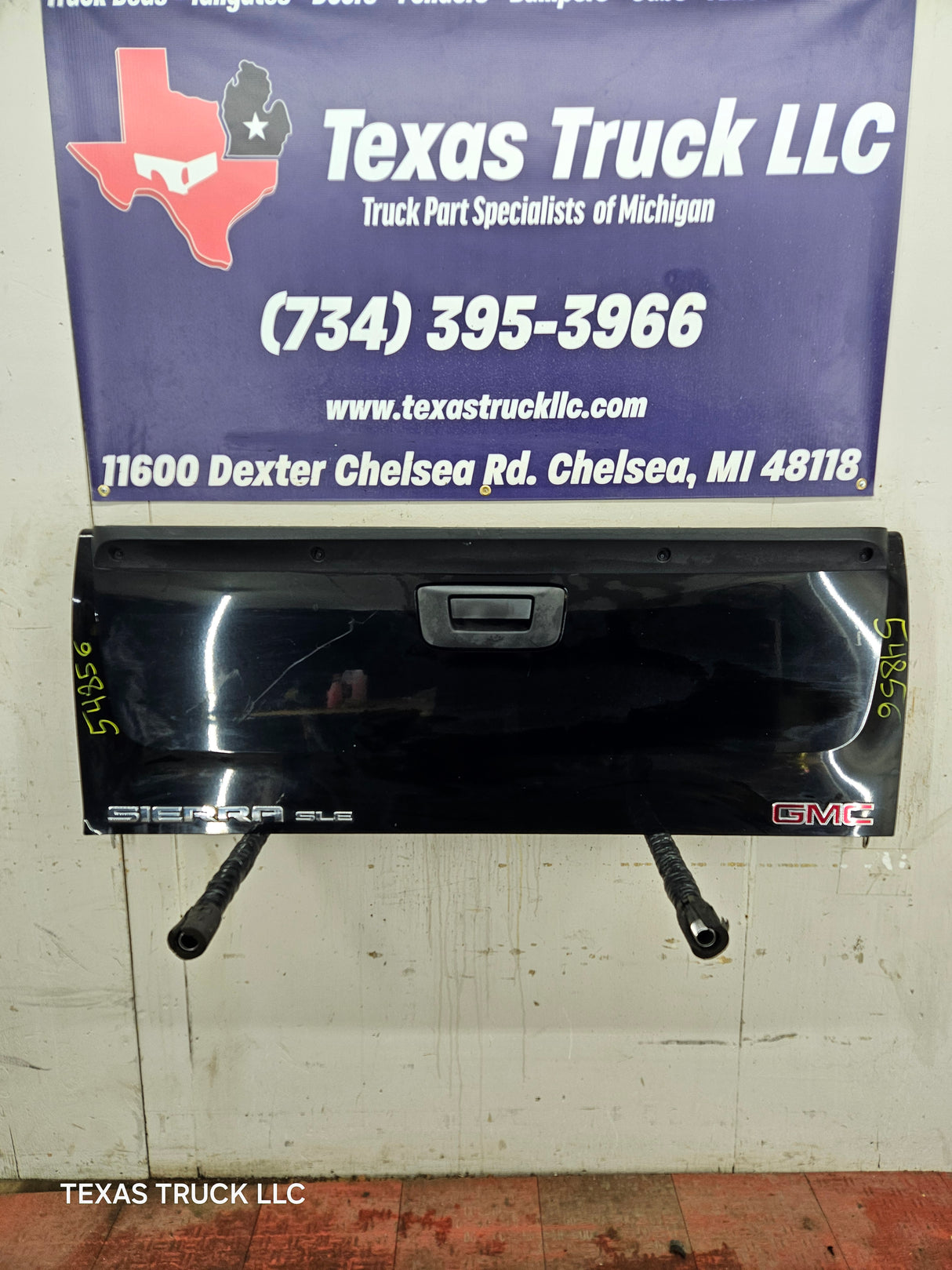 2007-2013 Chevrolet Silverado / GMC Sierra 1500 2500 3500 HD Tailgate