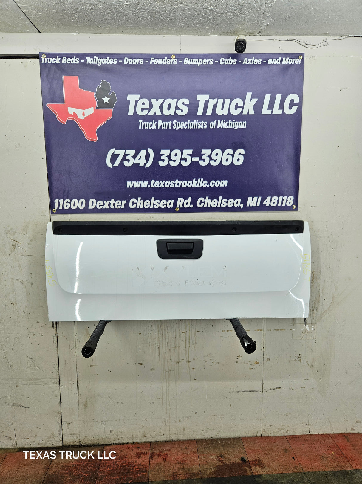 2007-2013 Chevrolet Silverado / GMC Sierra 1500 2500 3500 HD Tailgate