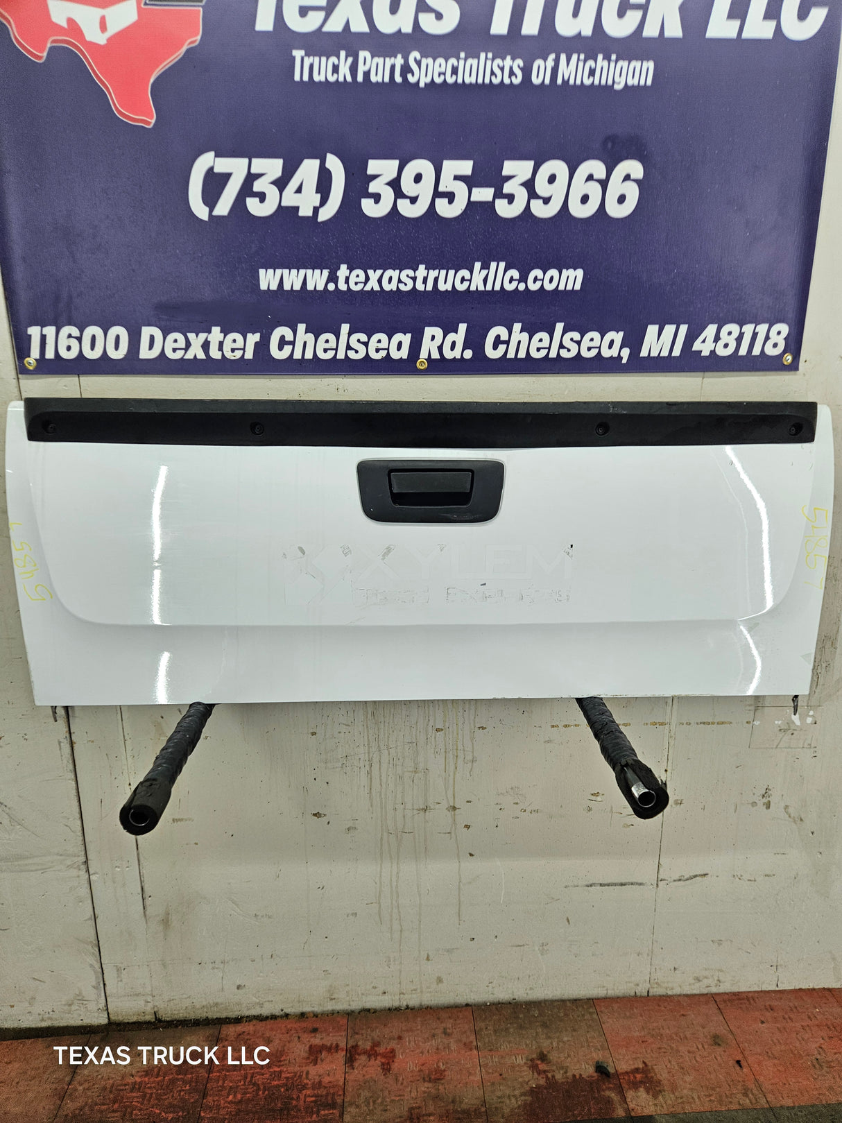 2007-2013 Chevrolet Silverado / GMC Sierra 1500 2500 3500 HD Tailgate