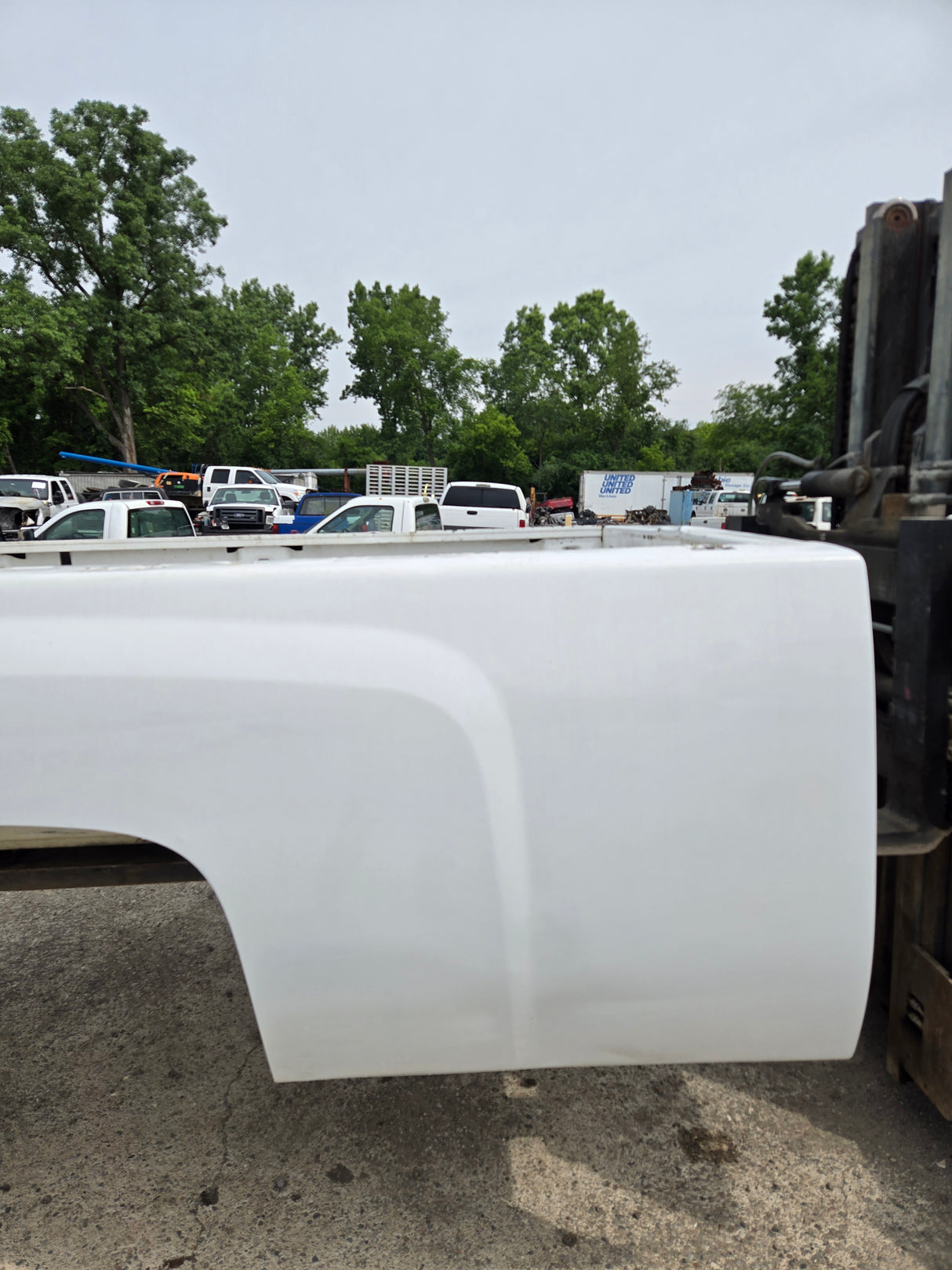 2007-2013 Chevrolet Silverado 1500 2500 3500 HD 8' Long Truck Bed