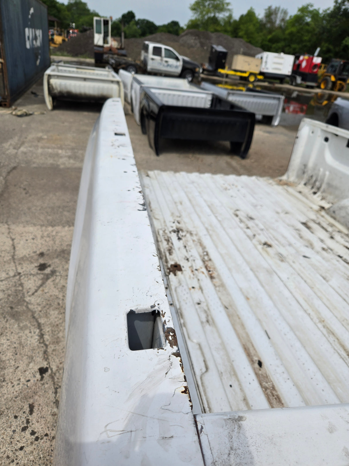 2007-2013 Chevrolet Silverado 1500 2500 3500 HD 8' Long Truck Bed