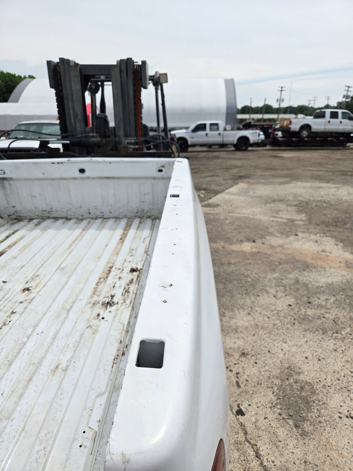 2007-2013 Chevrolet Silverado 1500 2500 3500 HD 8' Long Truck Bed