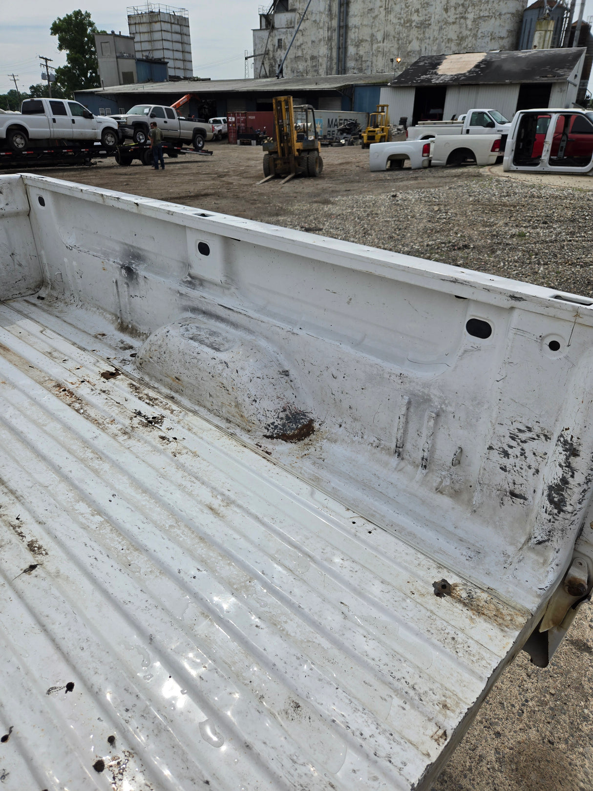 2007-2013 Chevrolet Silverado 1500 2500 3500 HD 8' Long Truck Bed