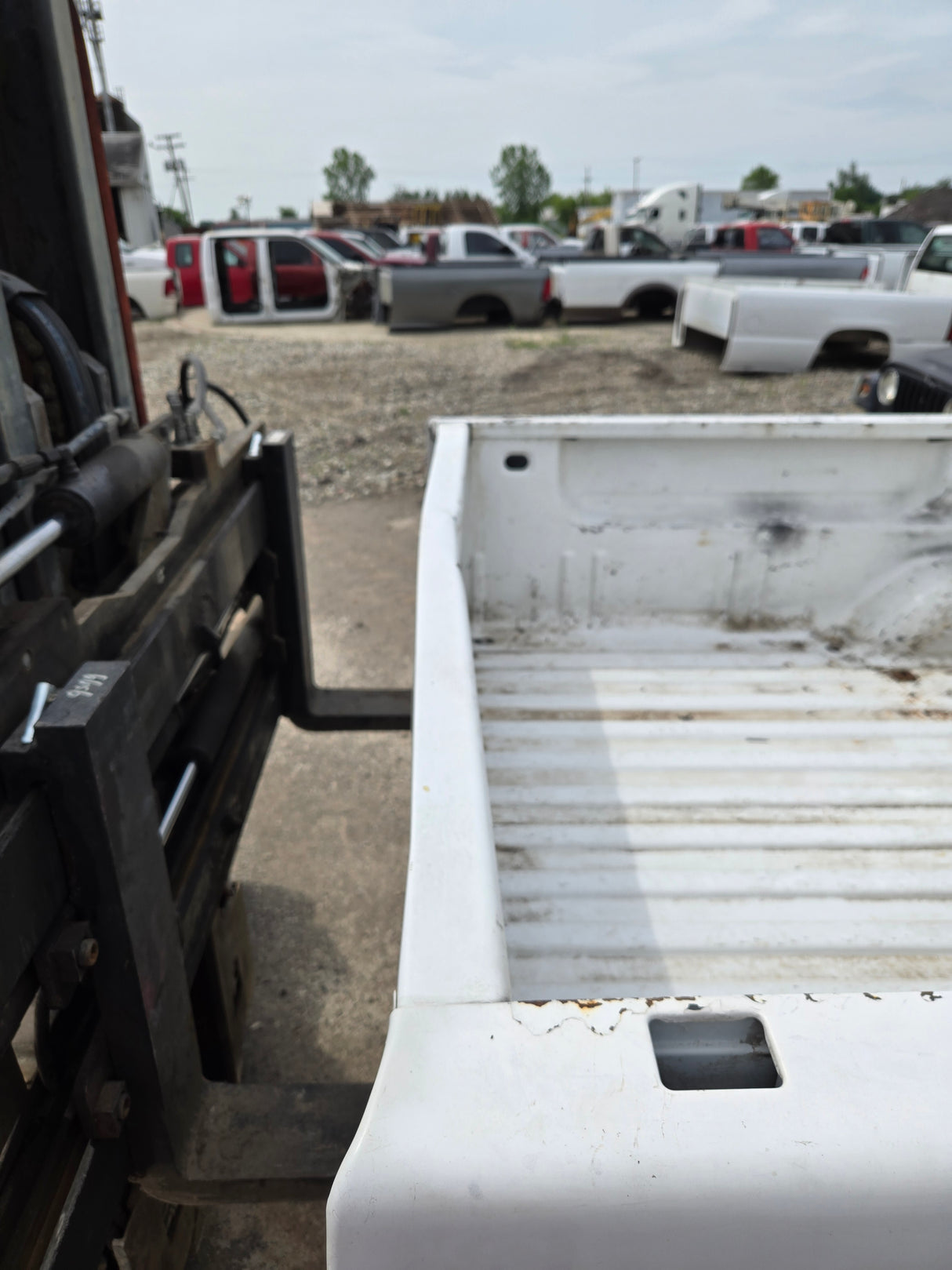 2007-2013 Chevrolet Silverado 1500 2500 3500 HD 8' Long Truck Bed