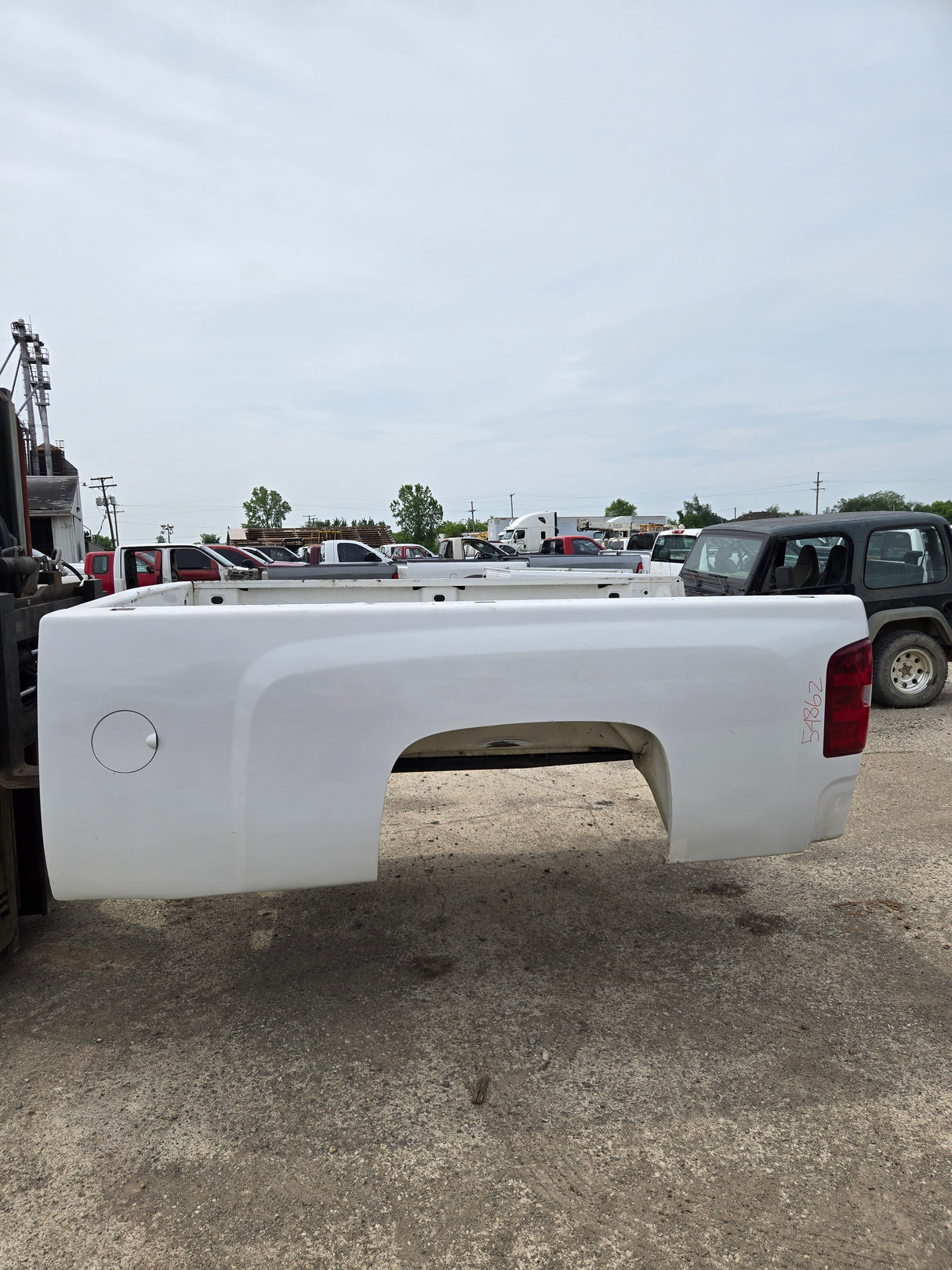 2007-2013 Chevrolet Silverado 1500 2500 3500 HD 8' Long Truck Bed