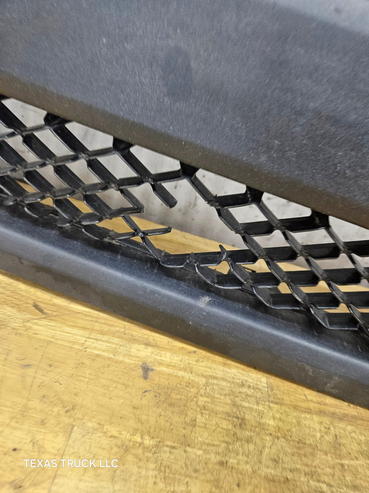 2007-2013 Chevrolet Silverado 1500 Black Grille