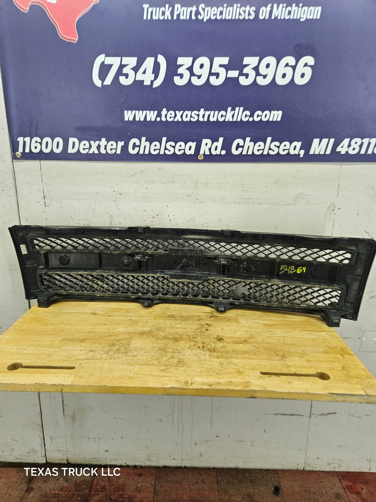 2007-2013 Chevrolet Silverado 1500 Black Grille