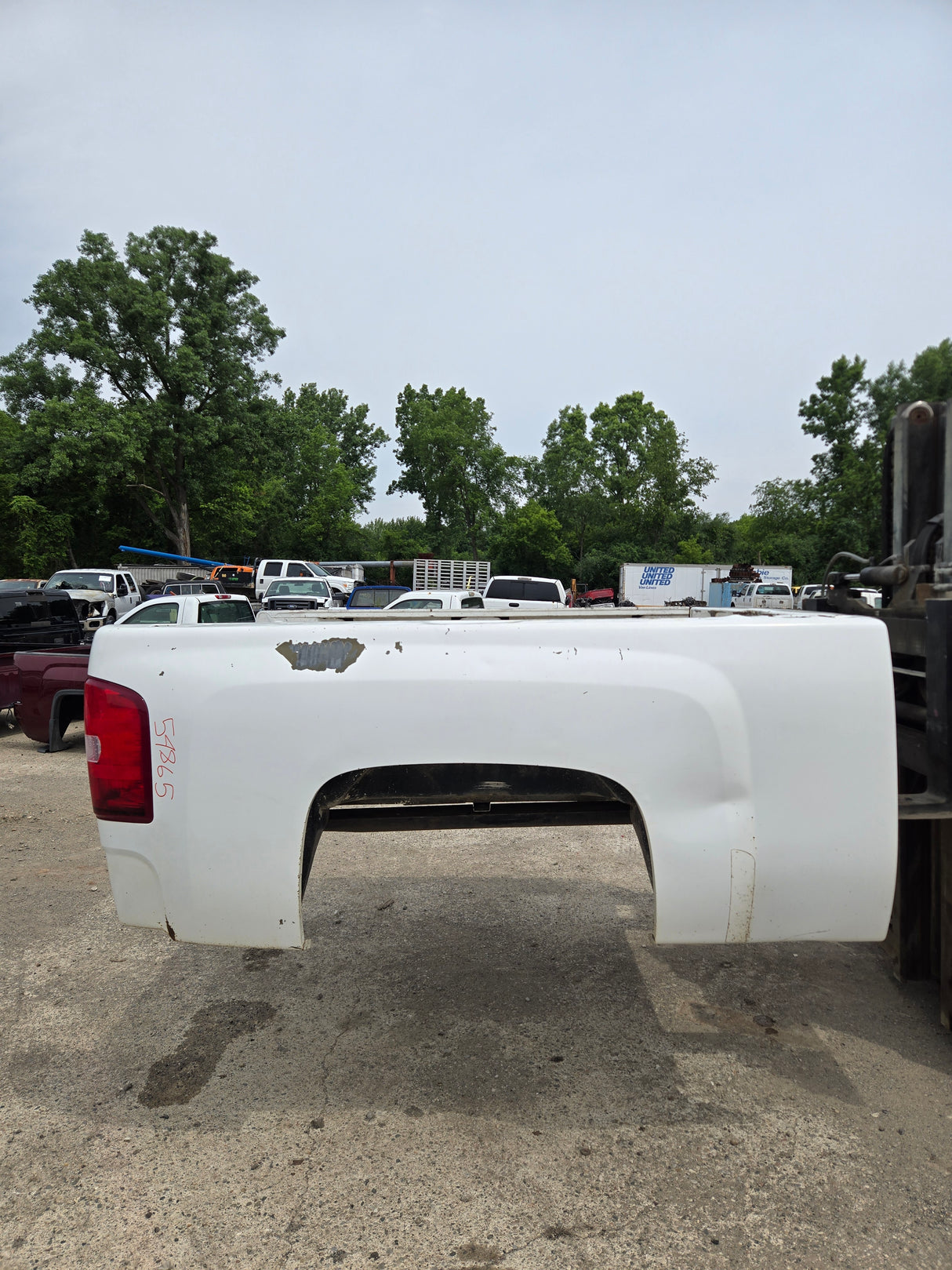 2007-2013 Chevrolet Silverado 1500 2500 3500 HD 6' 6" Short Truck Bed