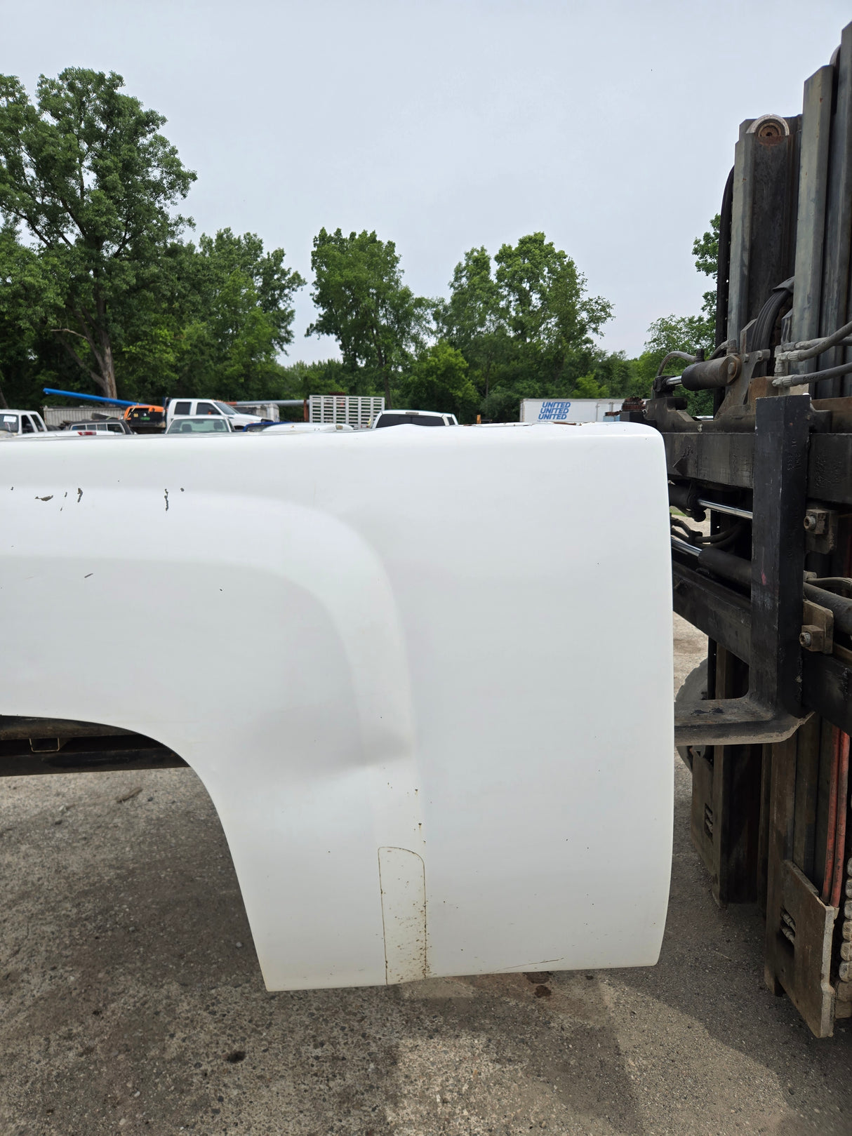 2007-2013 Chevrolet Silverado 1500 2500 3500 HD 6' 6" Short Truck Bed