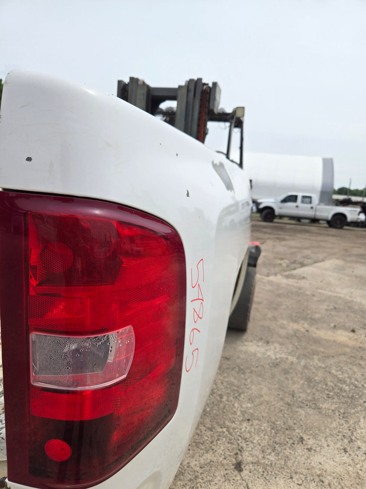 2007-2013 Chevrolet Silverado 1500 2500 3500 HD 6' 6" Short Truck Bed