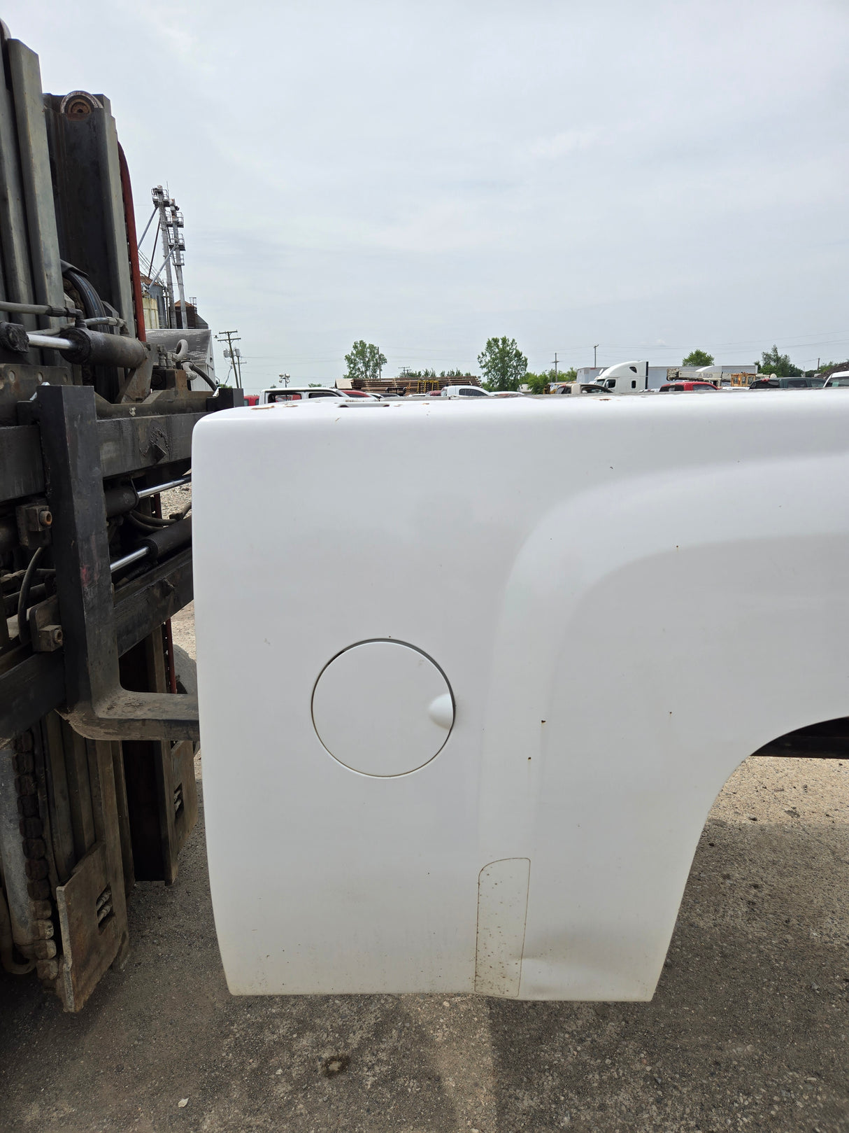 2007-2013 Chevrolet Silverado 1500 2500 3500 HD 6' 6" Short Truck Bed