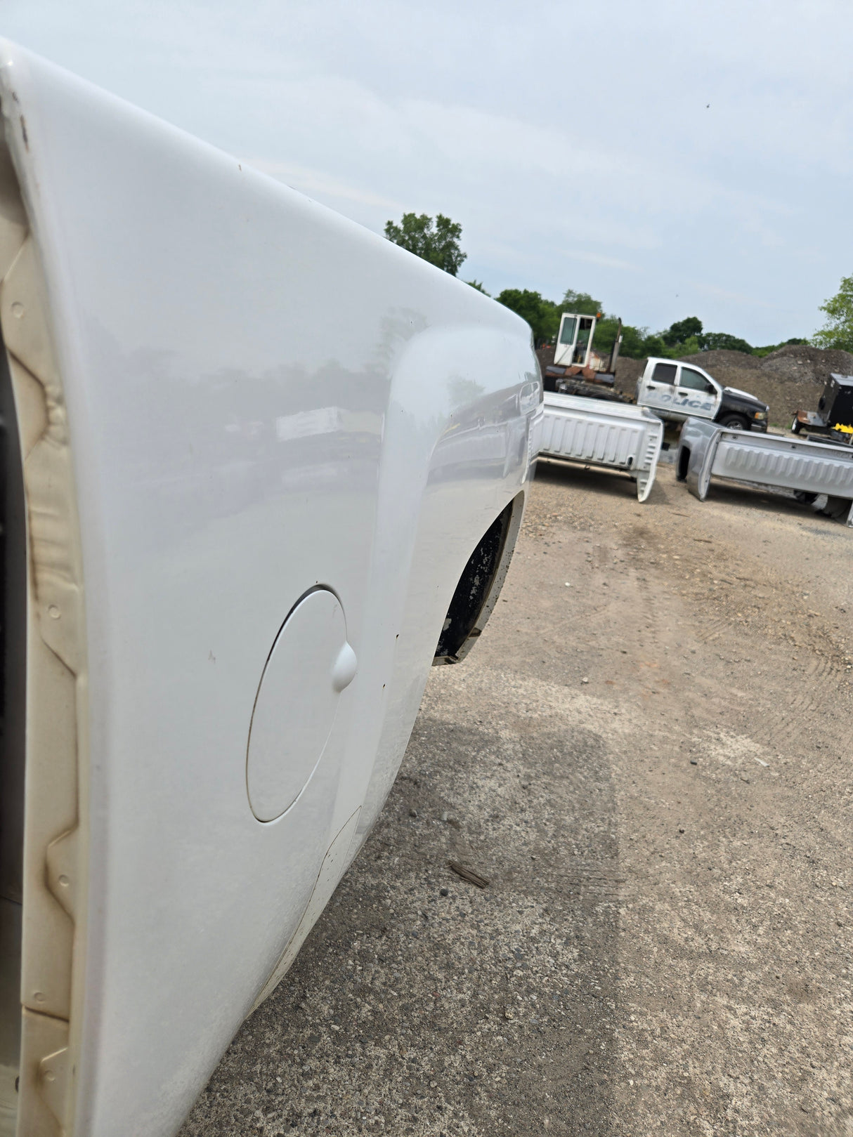 2007-2013 Chevrolet Silverado 1500 2500 3500 HD 6' 6" Short Truck Bed