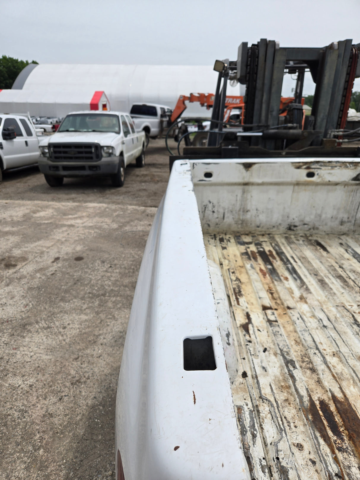 2007-2013 Chevrolet Silverado 1500 2500 3500 HD 6' 6" Short Truck Bed