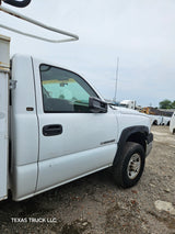 2005 Chevrolet Silverado 2500HD Regular Cab 8' Long Bed Service Truck - FULL PART OUT