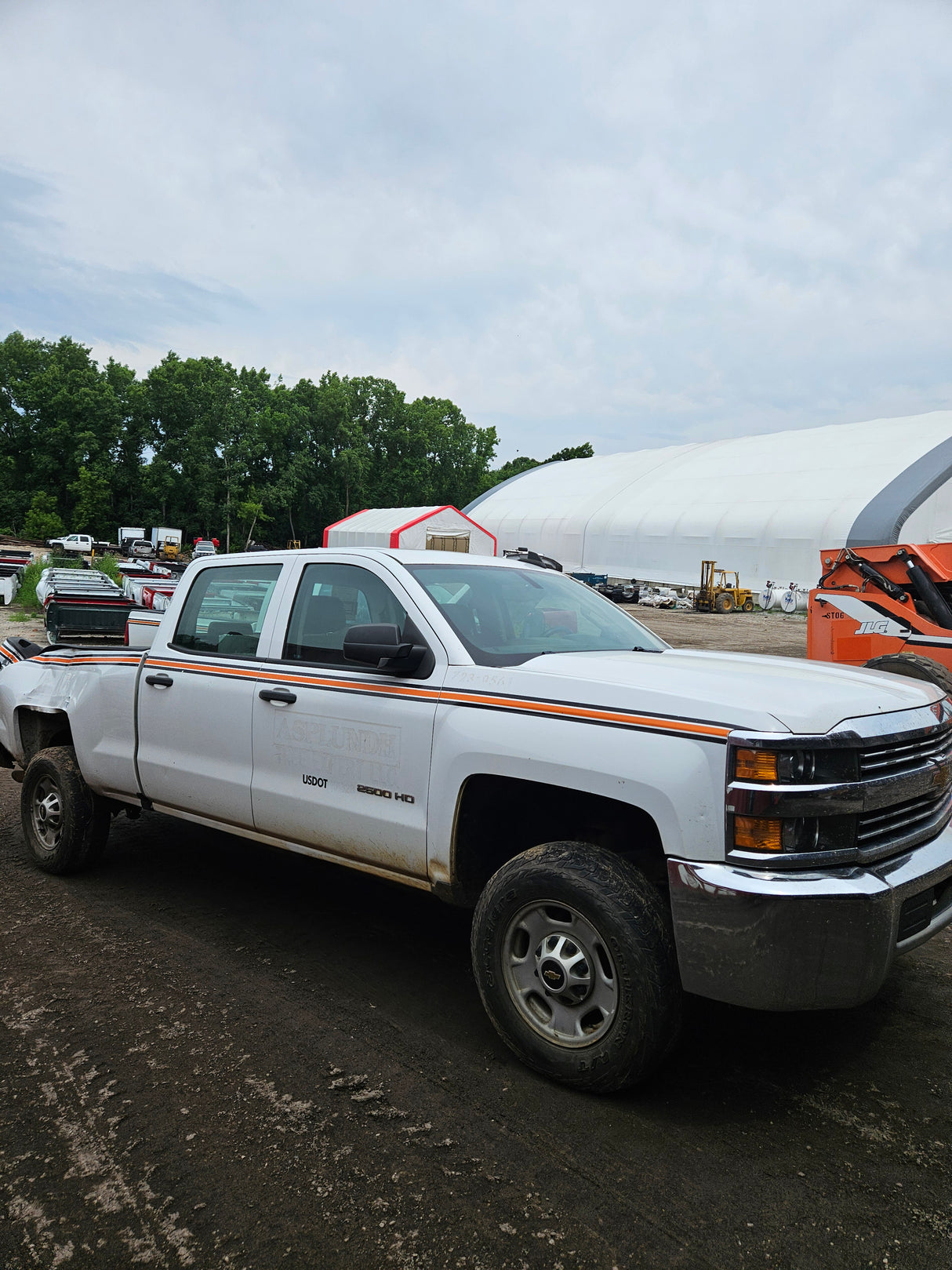 2018 Chevrolet Silverado 2500HD Crew Cab Short Bed 4wd - FULL PART OUT