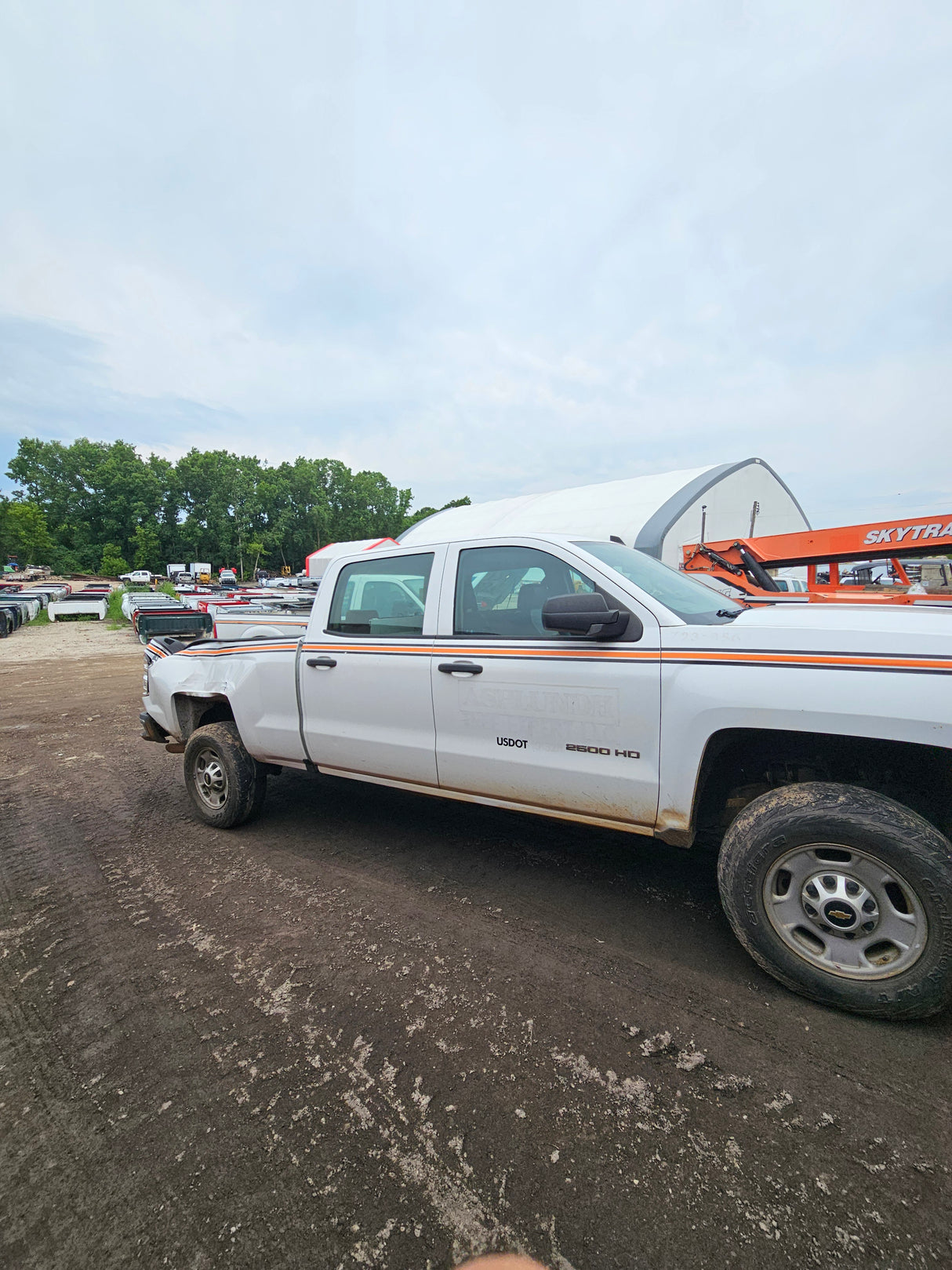 2018 Chevrolet Silverado 2500HD Crew Cab Short Bed 4wd - FULL PART OUT
