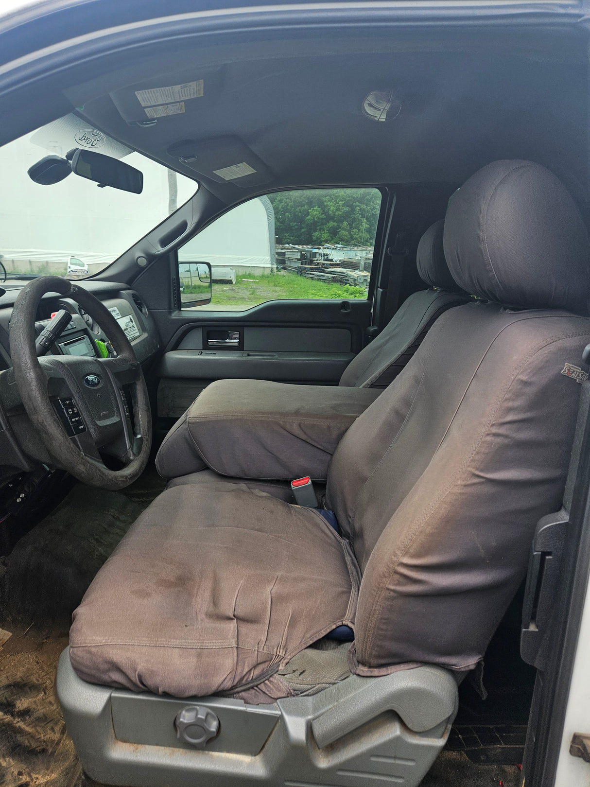 2013 Ford F-150 Extended Cab 6.5' Short Bed 4 Door  - FULL PART OUT