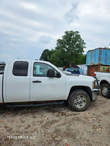 2012 Chevrolet Silverado 2500HD Extended Cab 4 door Short Bed 6.6' 4x4 - FULL PART OUT RUST FREE