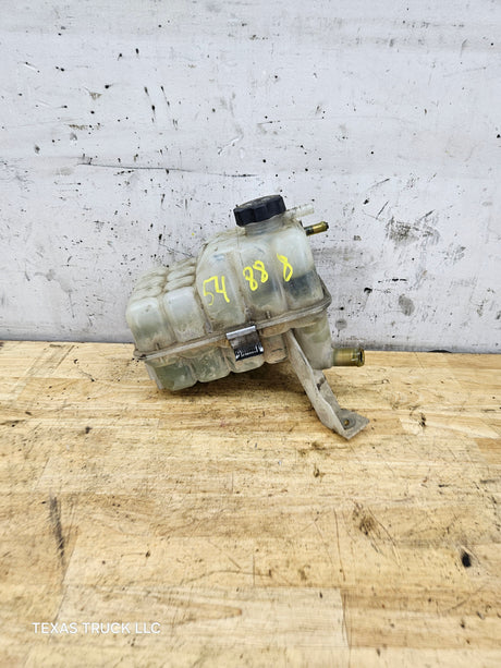 1999-2006 Chevrolet Silverado GMC Sierra 1500 Engine Coolant Reservoir Recovery Tank 15808715