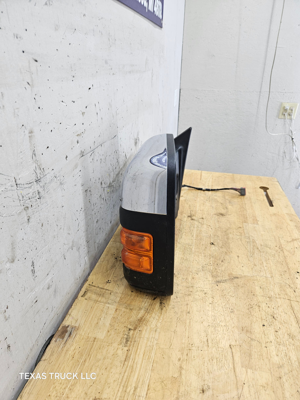 2008-2016 Ford Super Duty F250 F350 F450 F550 LH Driver Side Power Fold & Telescope Heated Towing Mirror OEM