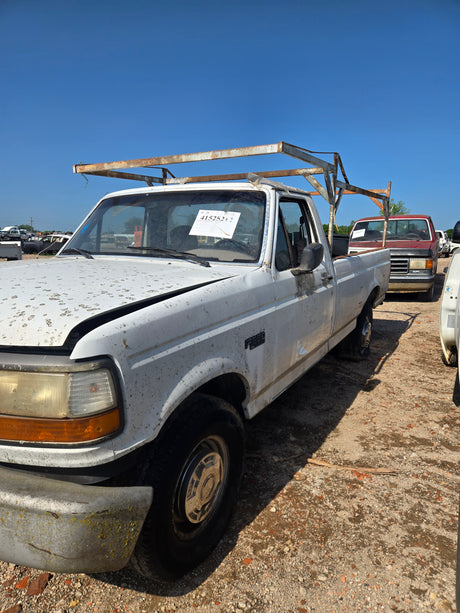 1995 Ford F250 Regular Cab 8' Long Bed OBS - FULL PART OUT
