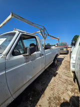 1995 Ford F250 Regular Cab 8' Long Bed OBS - FULL PART OUT