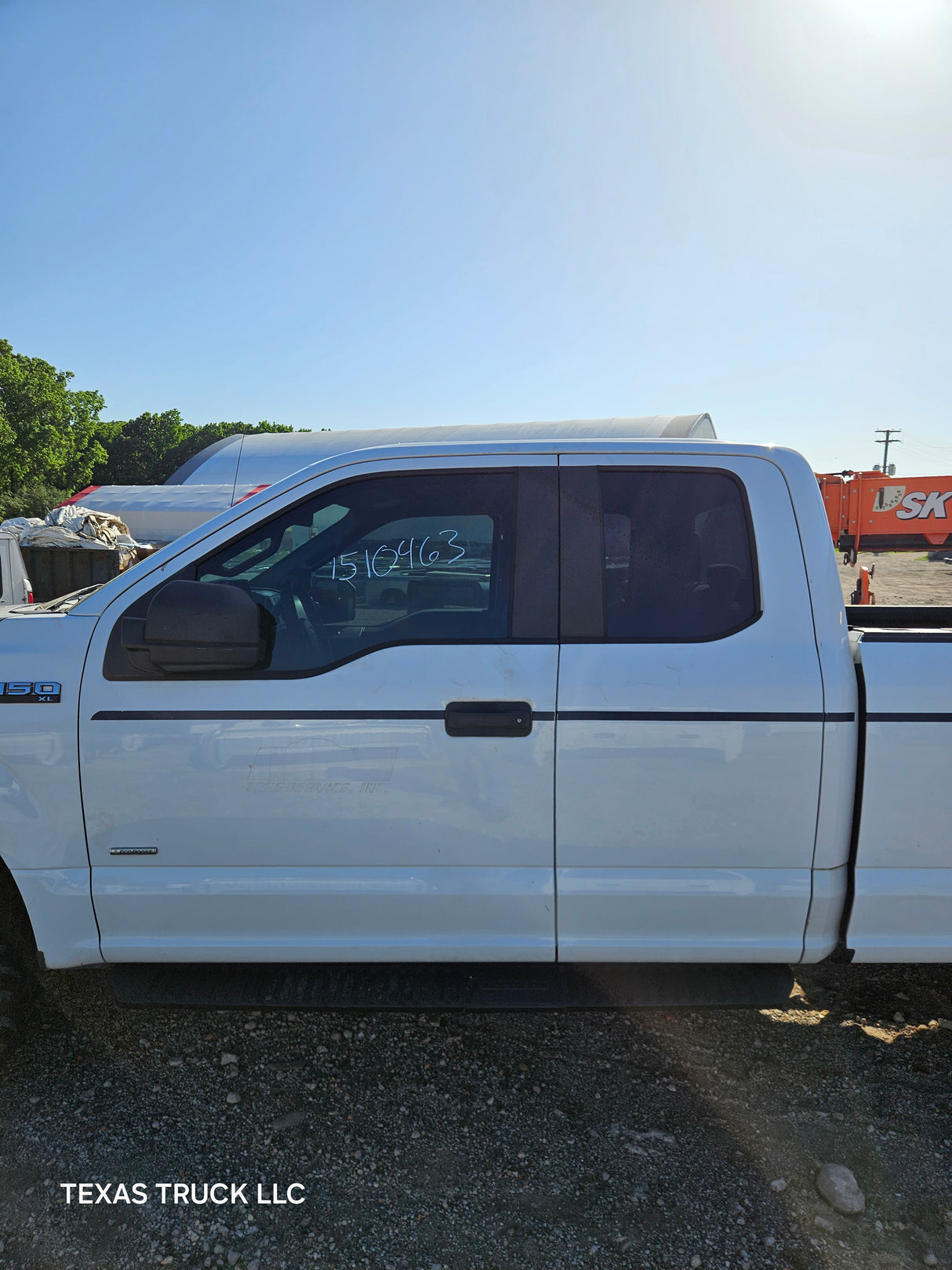 2015 Ford F-150 Extended Cab 6.5' Bed 4 Door  - FULL PART OUT Rust free