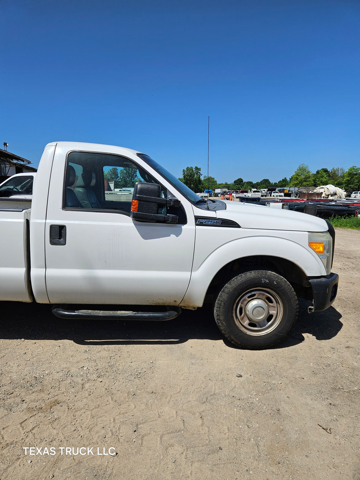 2011 Ford F-250 Regular Cab 8' Long Bed Super Duty - FULL PART OUT Rust Free
