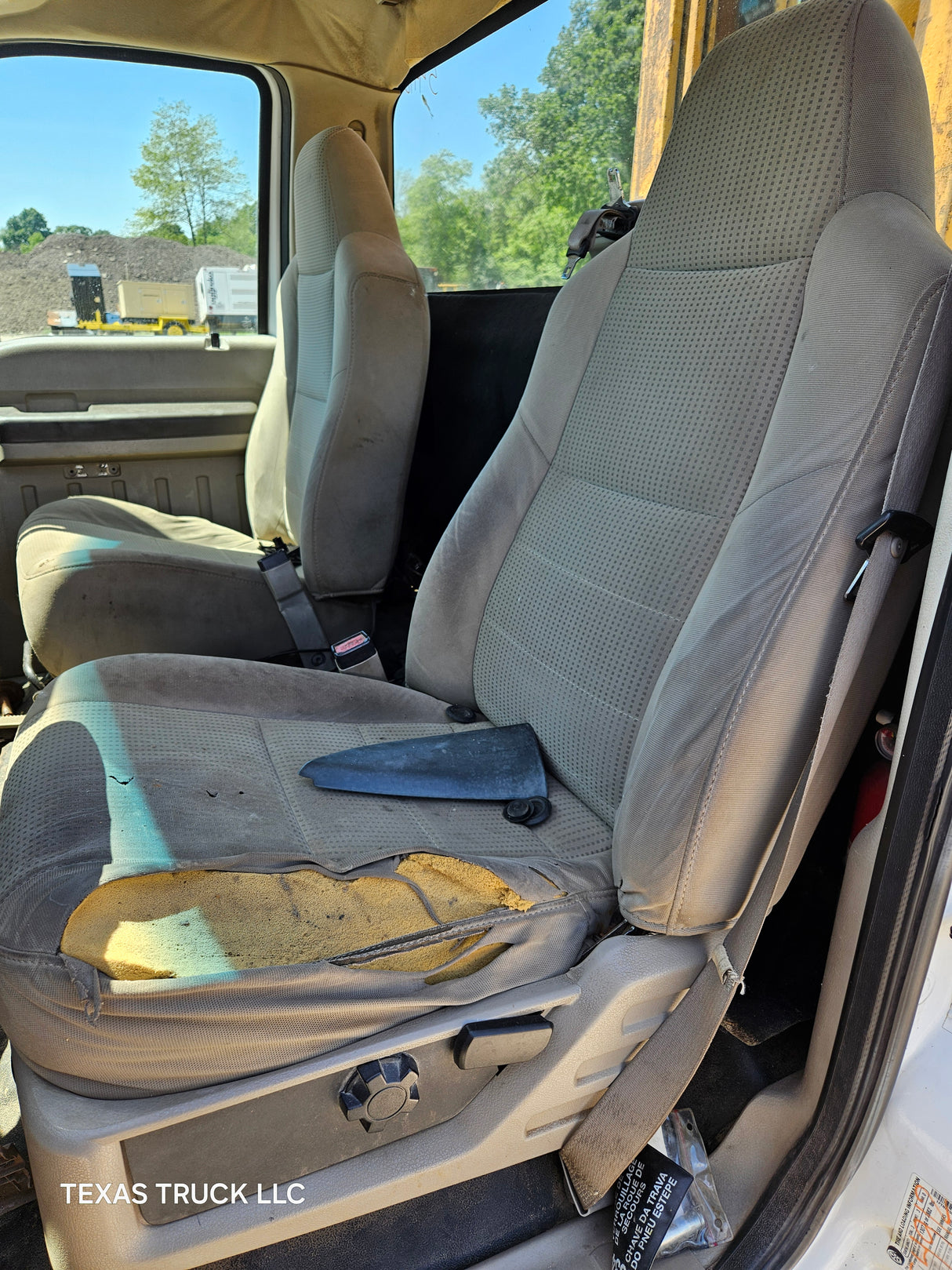 2008-2010 Ford Super Duty F250 F350 F450 F550 Regular Cab 2 door
