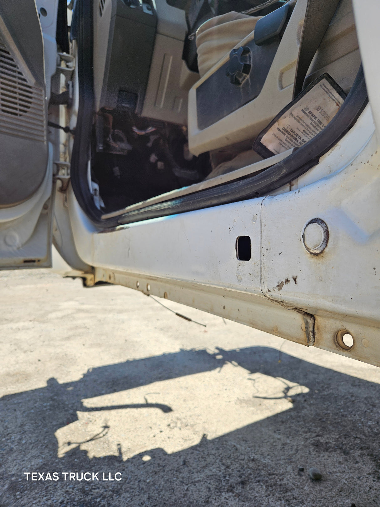 2008-2010 Ford Super Duty F250 F350 F450 F550 Regular Cab 2 door