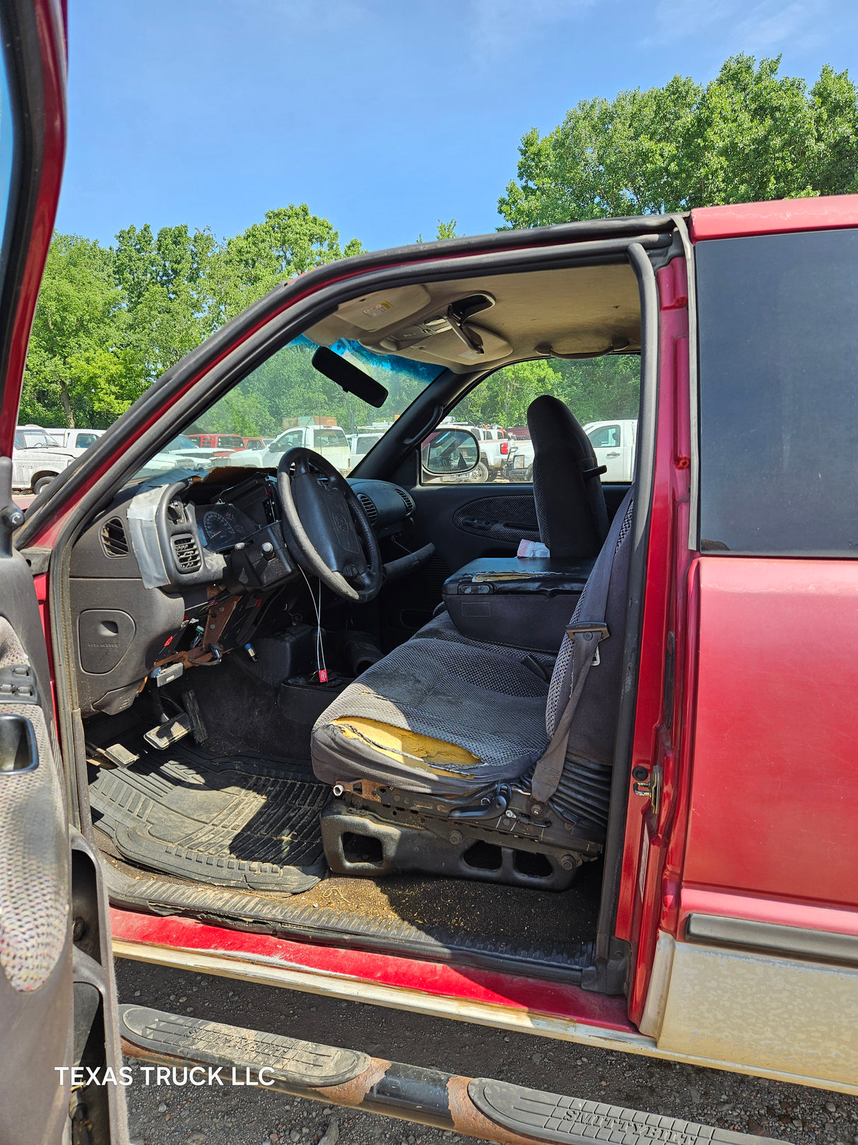 1999 DODGE RAM 2500 4x4 Club Cab Extended Cab 4 Door Pickup  - FULL PART OUT