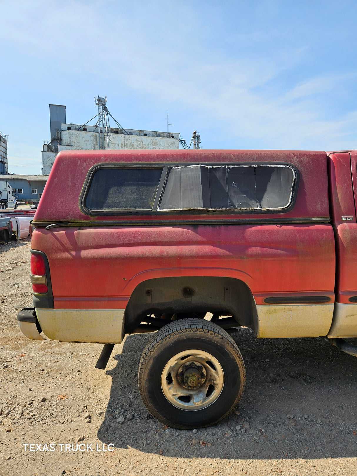 1999 DODGE RAM 2500 4x4 Club Cab Extended Cab 4 Door Pickup  - FULL PART OUT
