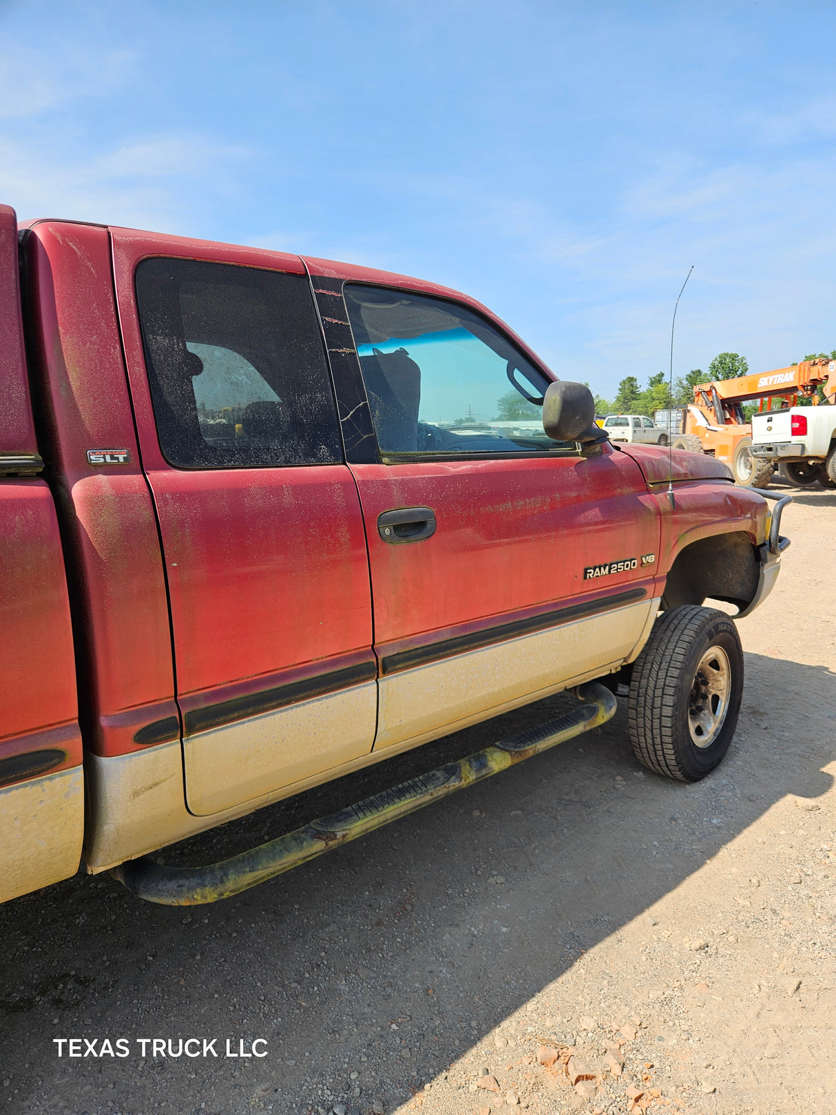 1999 DODGE RAM 2500 4x4 Club Cab Extended Cab 4 Door Pickup  - FULL PART OUT