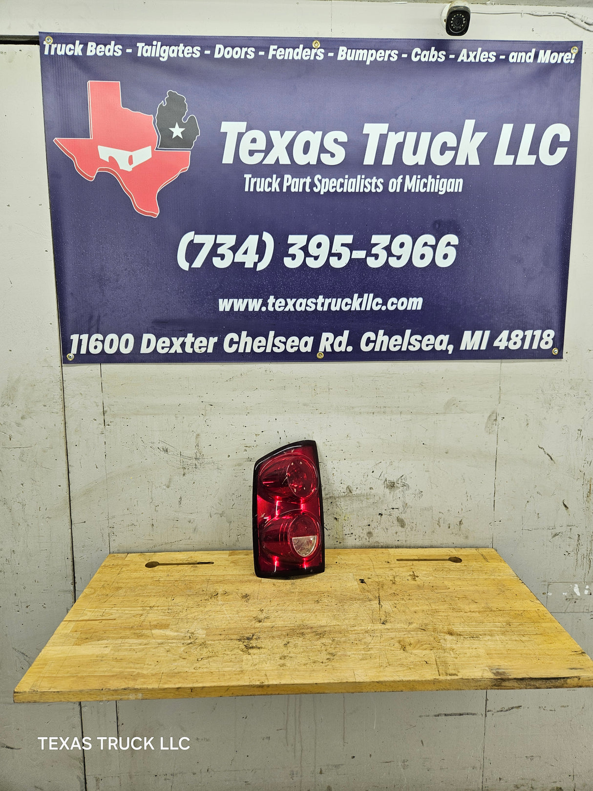 2007-2008 Dodge Ram 3rd Gen 1500 2500 3500 LH Driver Side Tail Light 55277303AC