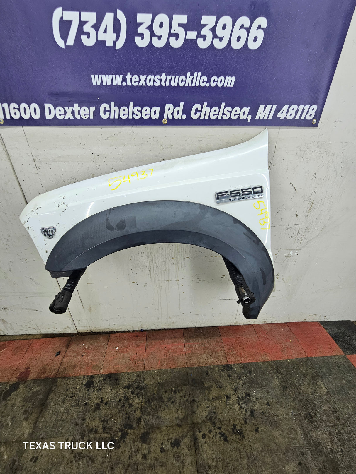 2005-2007 Ford Super Duty LH Driver Side Front Fender F450 F550