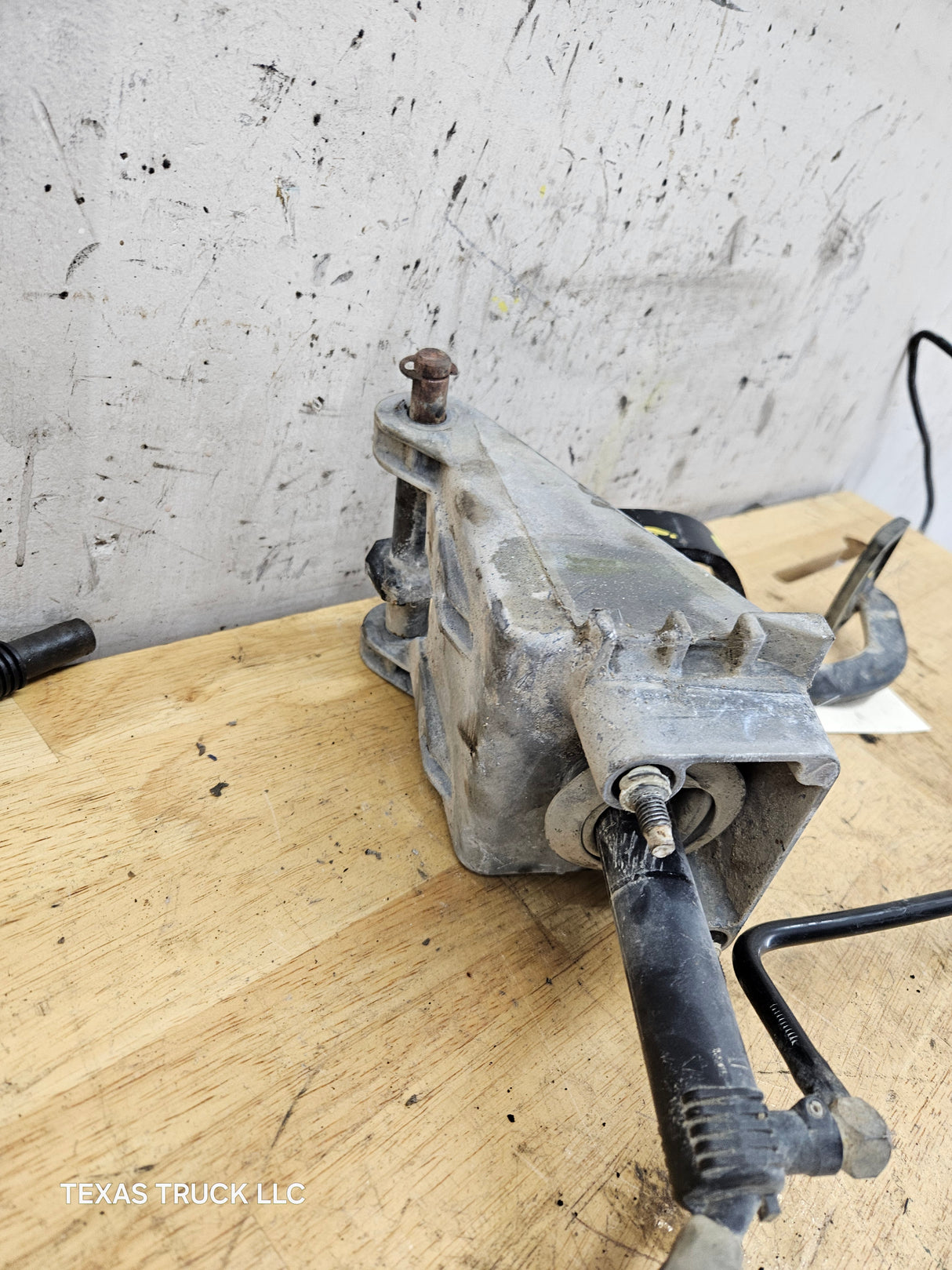 1999-2003 Ford Excursion F250 F350 F450 F550 7.3 Diesel Clutch Pedal Assembly with master and slave cylinder