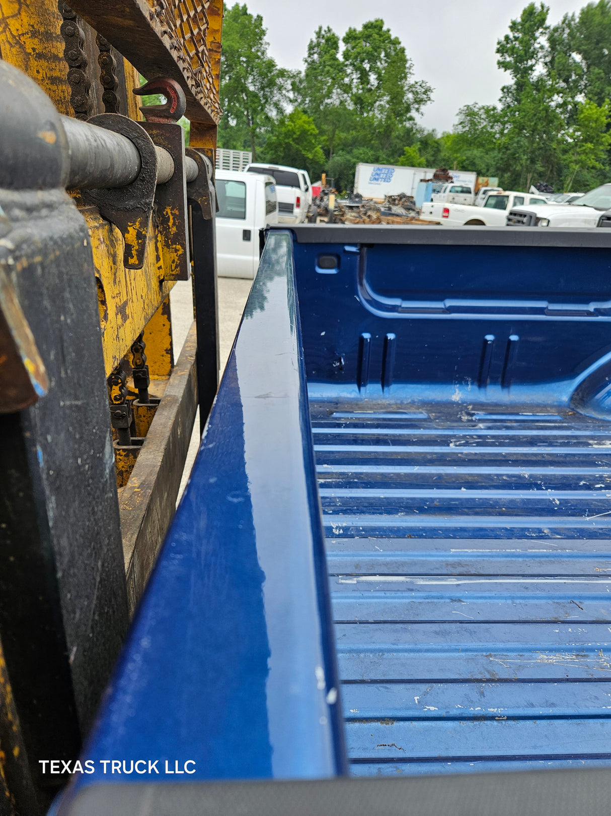 2014-2019 Chevrolet Silverado / GMC Sierra 3500 HD 8' Dually Truck Bed