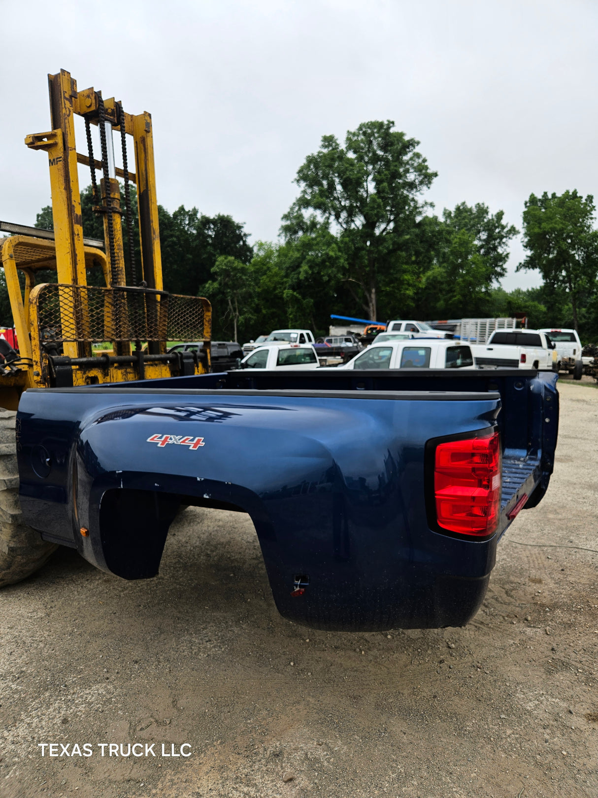 2014-2019 Chevrolet Silverado / GMC Sierra 3500 HD 8' Dually Truck Bed