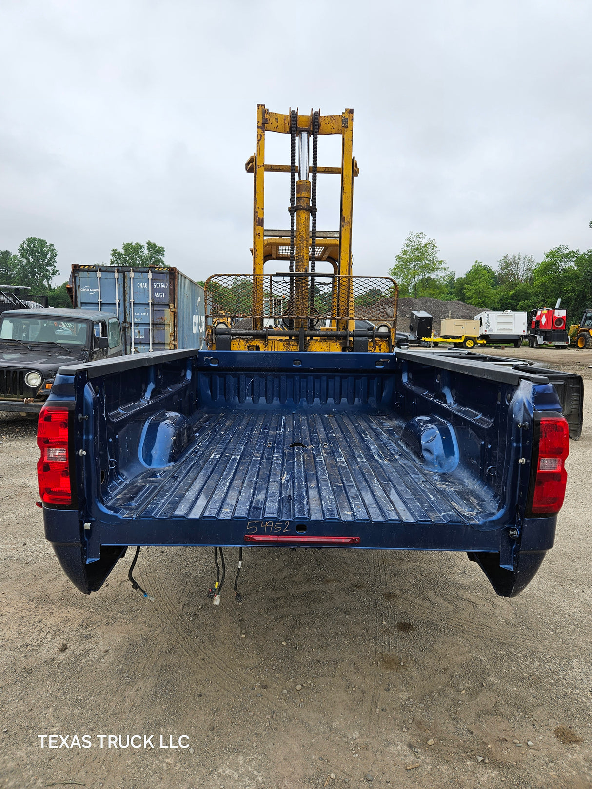 2014-2019 Chevrolet Silverado / GMC Sierra 3500 HD 8' Dually Truck Bed