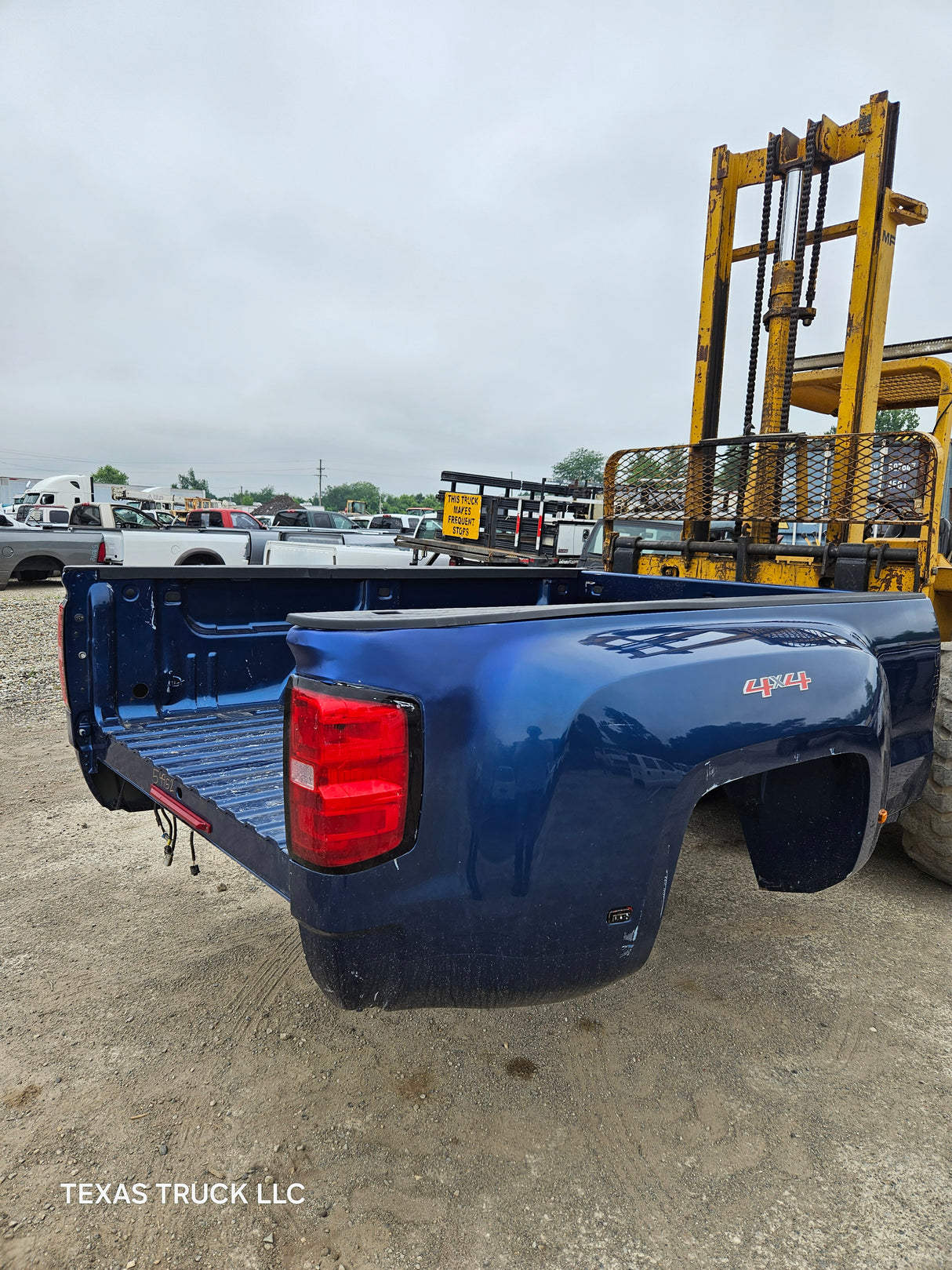 2014-2019 Chevrolet Silverado / GMC Sierra 3500 HD 8' Dually Truck Bed