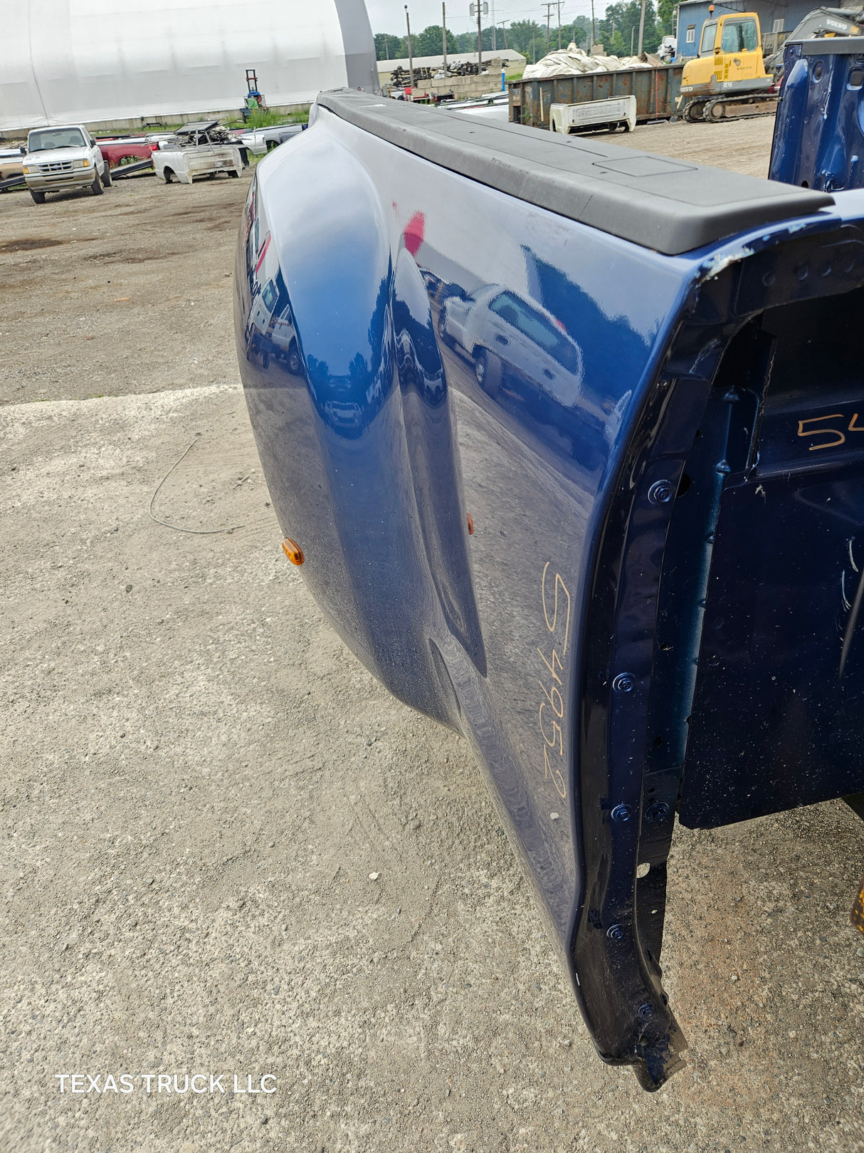 2014-2019 Chevrolet Silverado / GMC Sierra 3500 HD 8' Dually Truck Bed