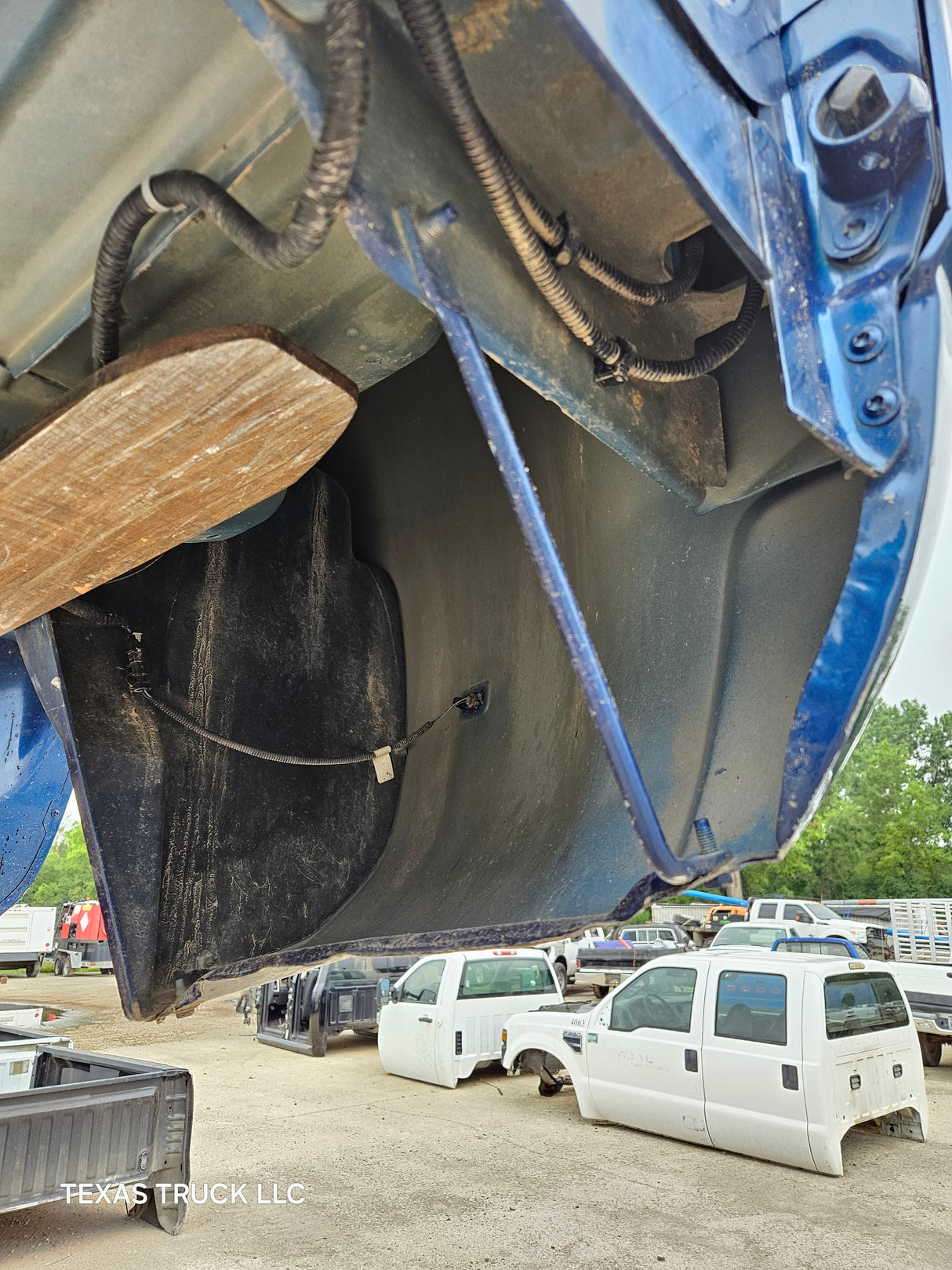 2014-2019 Chevrolet Silverado / GMC Sierra 3500 HD 8' Dually Truck Bed